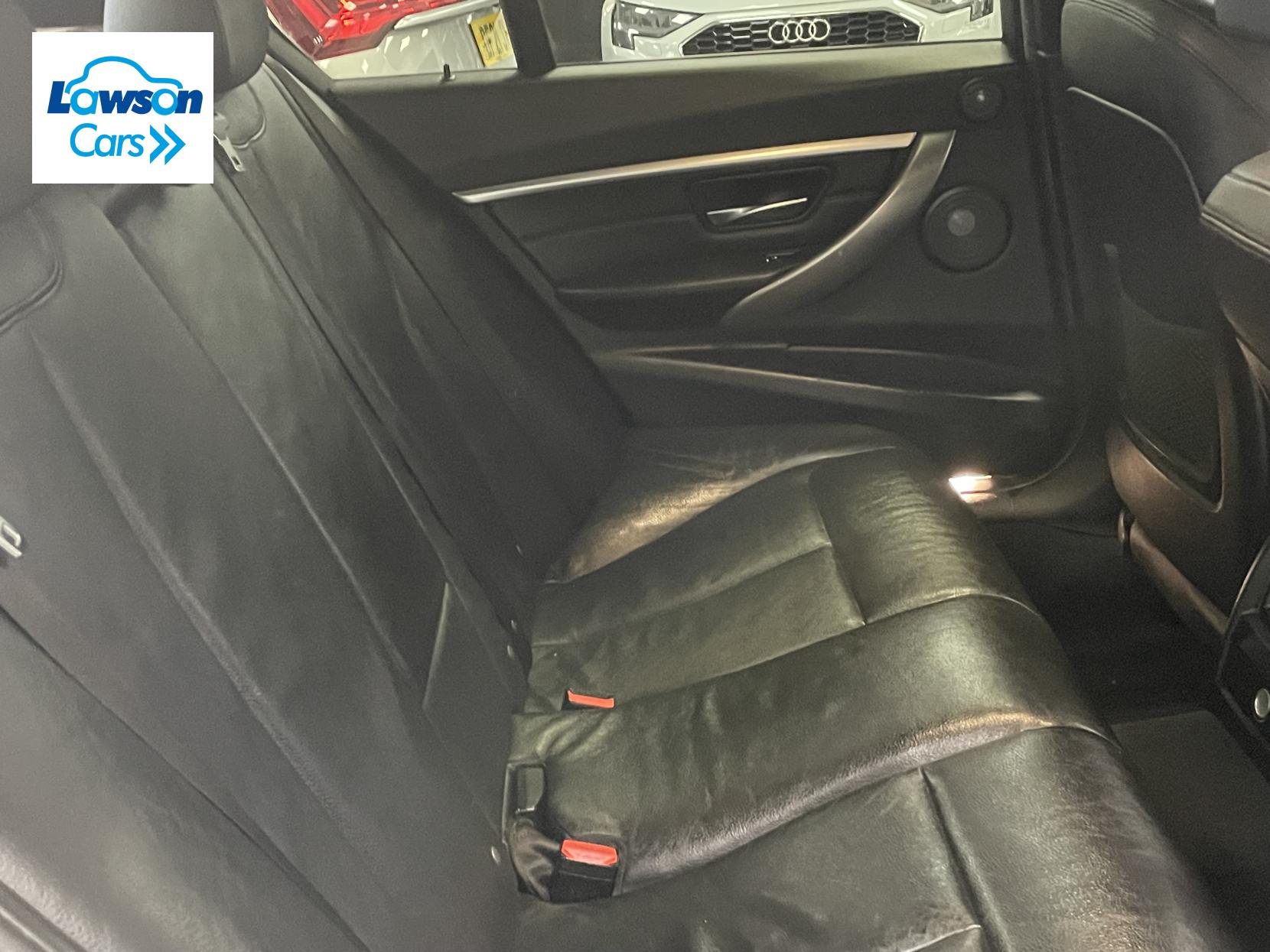 BMW 3 Series 2.0 320d M Sport Shadow Edition Saloon 4dr Diesel Auto xDrive Euro 6 (s/s) (190 ps)