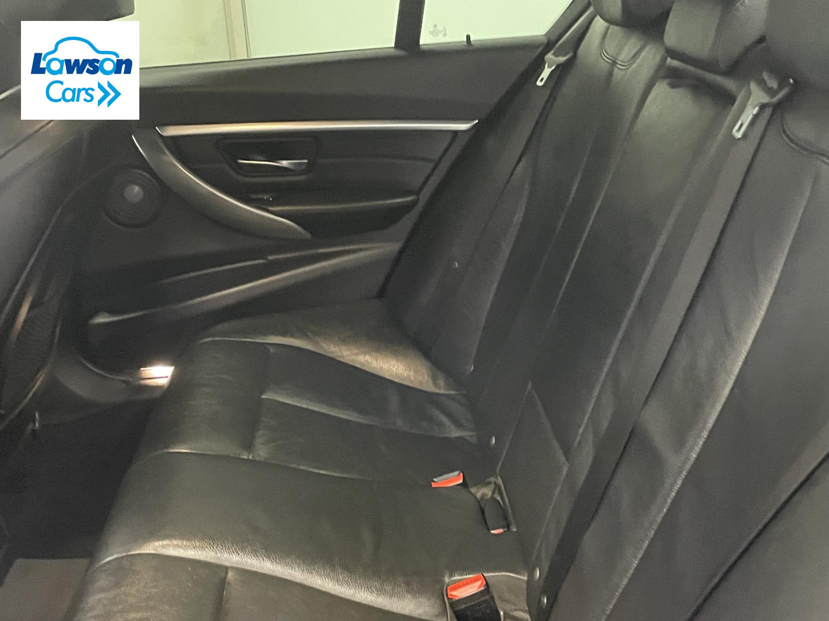 BMW 3 Series 2.0 320d M Sport Shadow Edition Saloon 4dr Diesel Auto xDrive Euro 6 (s/s) (190 ps)