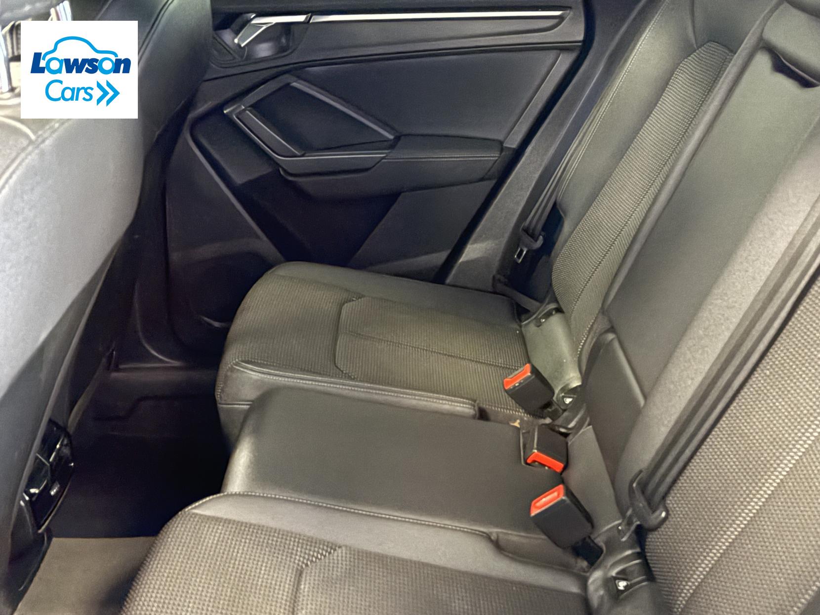 Audi Q3 1.5 TFSI CoD 35 S line SUV 5dr Petrol S Tronic Euro 6 (s/s) (150 ps)