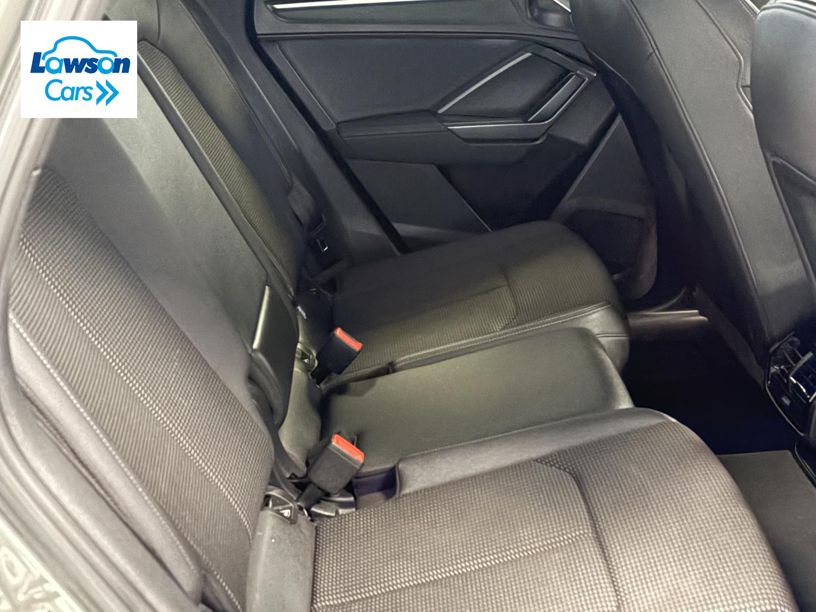 Audi Q3 1.5 TFSI CoD 35 S line SUV 5dr Petrol S Tronic Euro 6 (s/s) (150 ps)