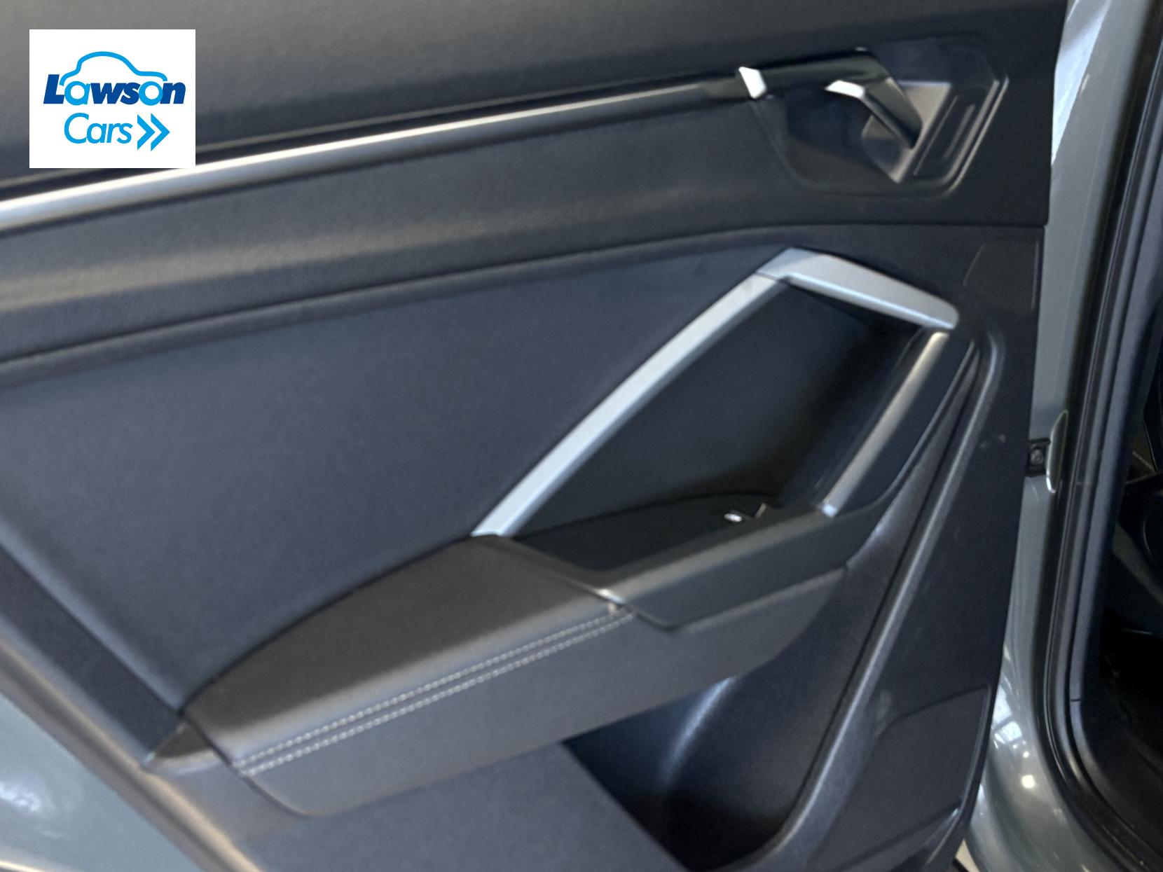 Audi Q3 1.5 TFSI CoD 35 S line SUV 5dr Petrol S Tronic Euro 6 (s/s) (150 ps)