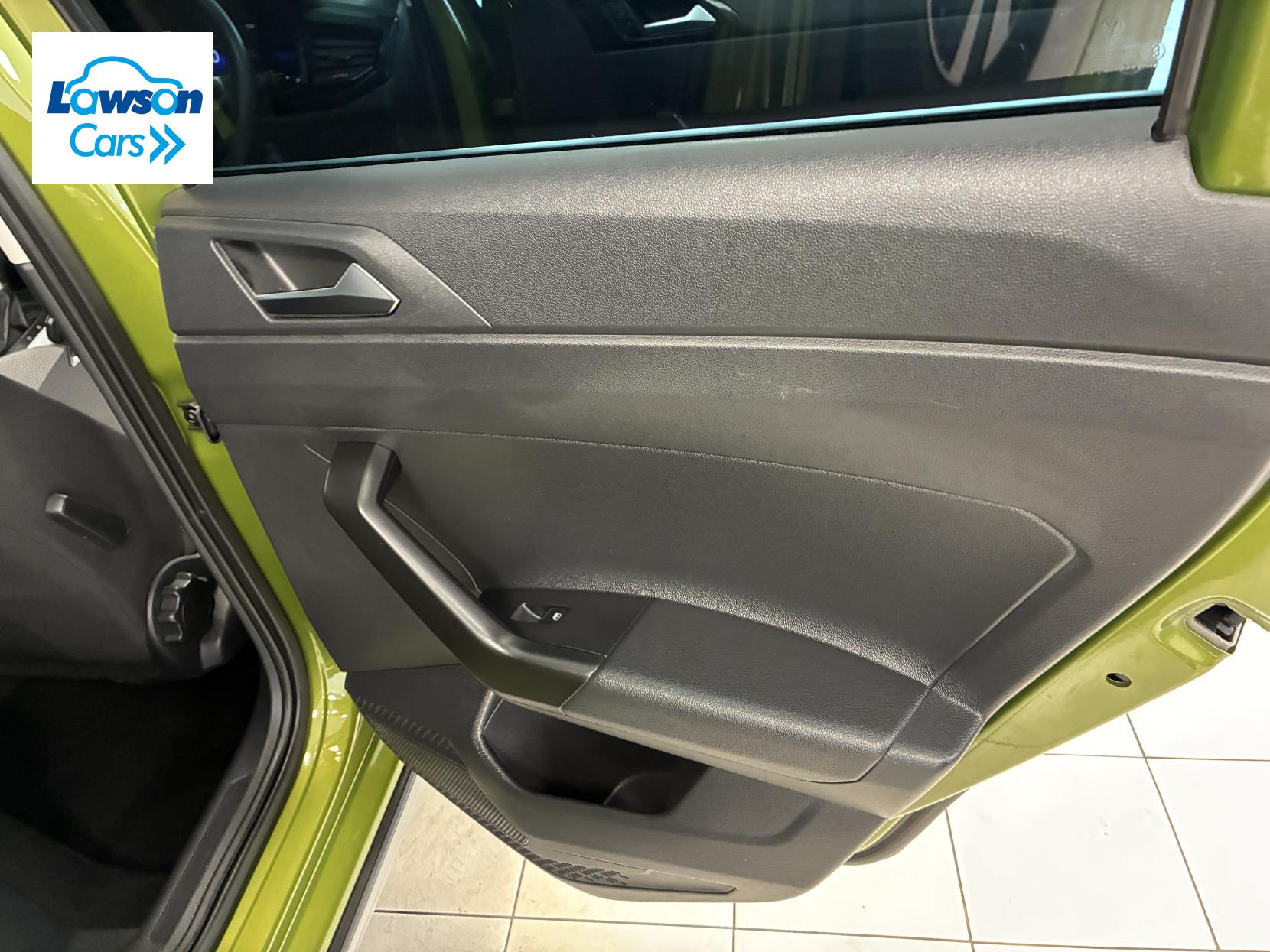 Volkswagen Taigo 1.0 TSI Life SUV 5dr Petrol DSG Euro 6 (s/s) (110 ps)