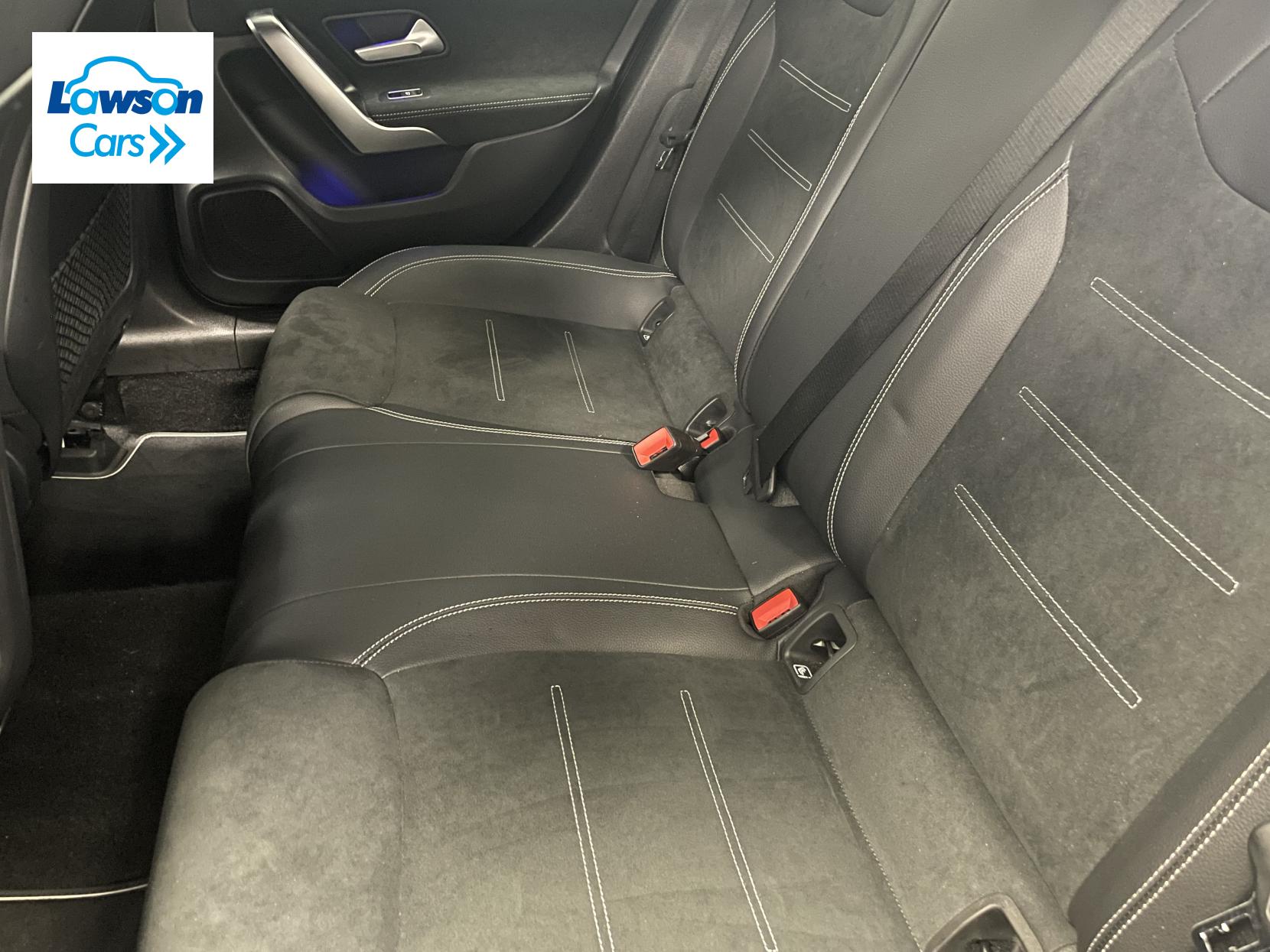 Mercedes-Benz A Class 1.3 A180 AMG Line Edition (Executive) Hatchback 5dr Petrol 7G-DCT Euro 6 (s/s) (136 ps)