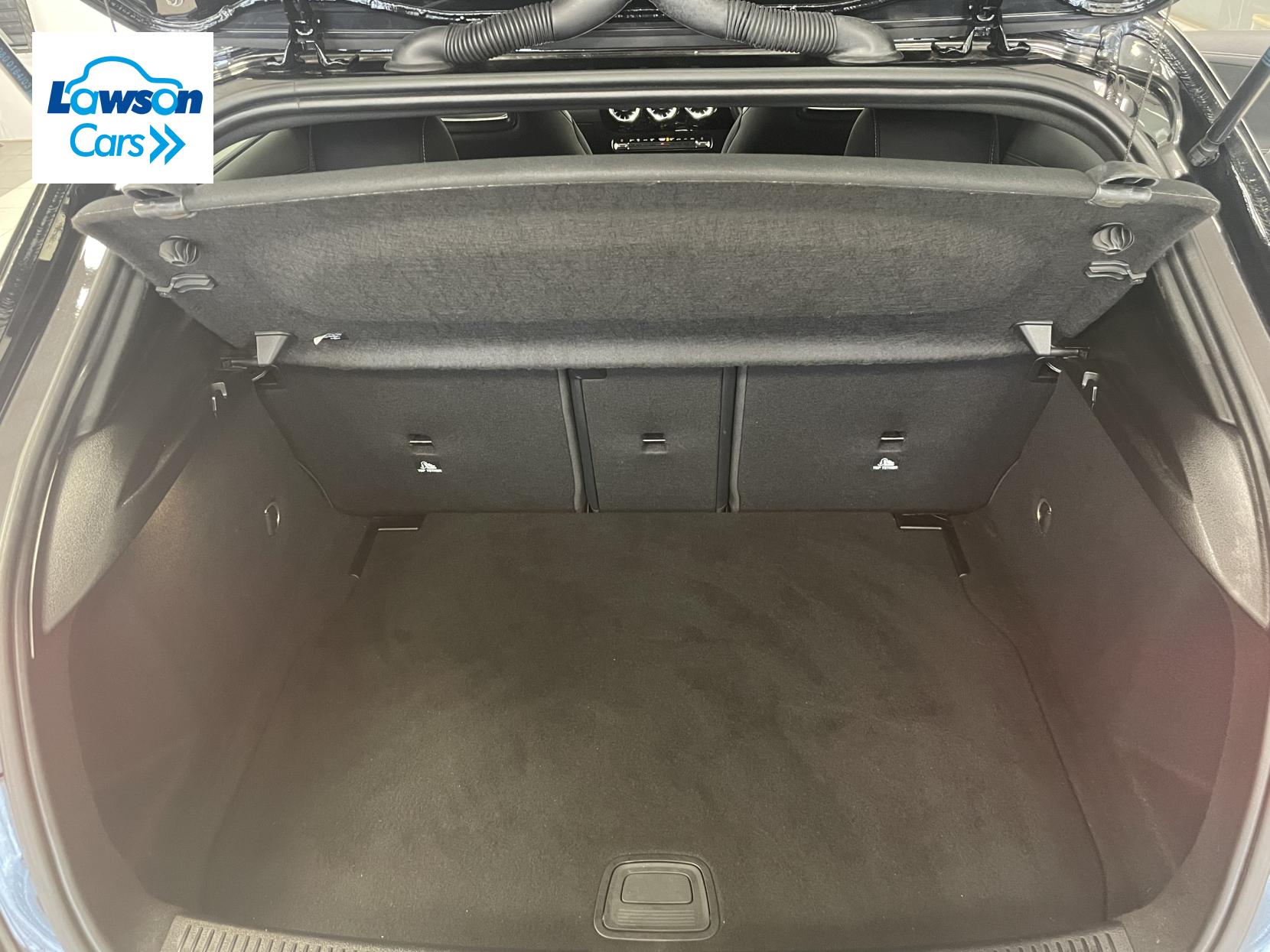 Mercedes-Benz A Class 1.3 A180 AMG Line Edition (Executive) Hatchback 5dr Petrol 7G-DCT Euro 6 (s/s) (136 ps)