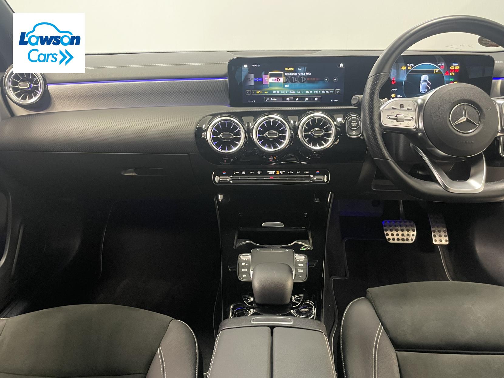 Mercedes-Benz A Class 1.3 A180 AMG Line Edition (Executive) Hatchback 5dr Petrol 7G-DCT Euro 6 (s/s) (136 ps)