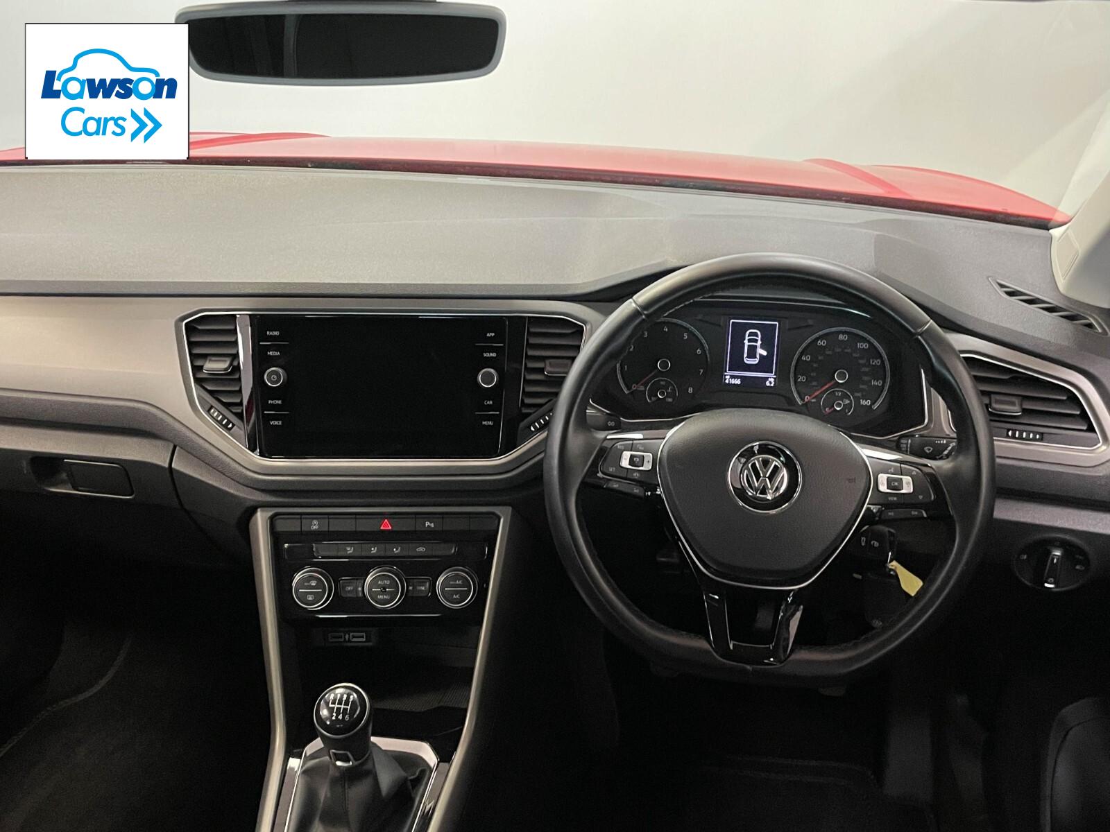 Volkswagen T-roc 1.0 TSI SE 5dr