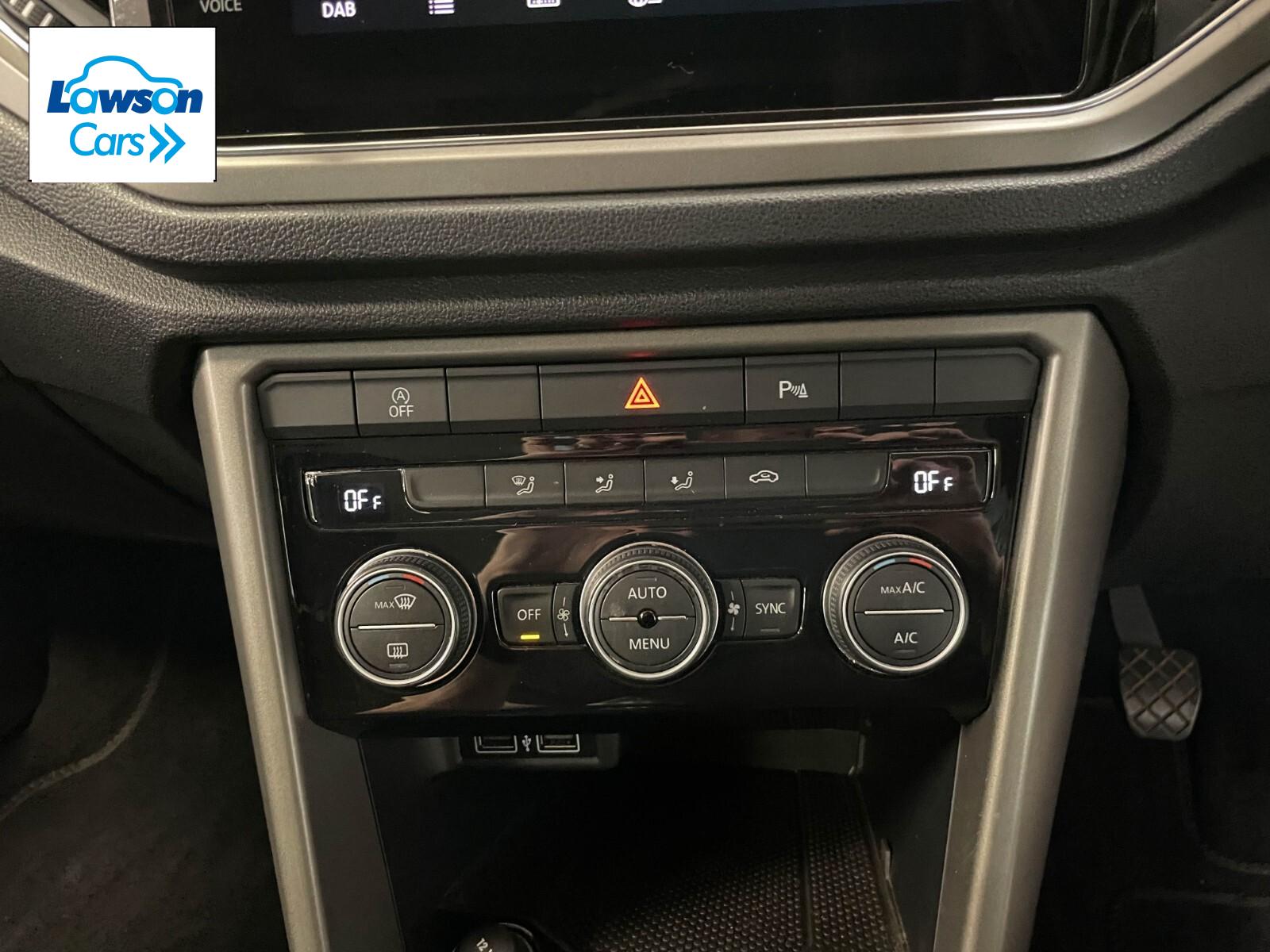 Volkswagen T-roc 1.0 TSI SE 5dr