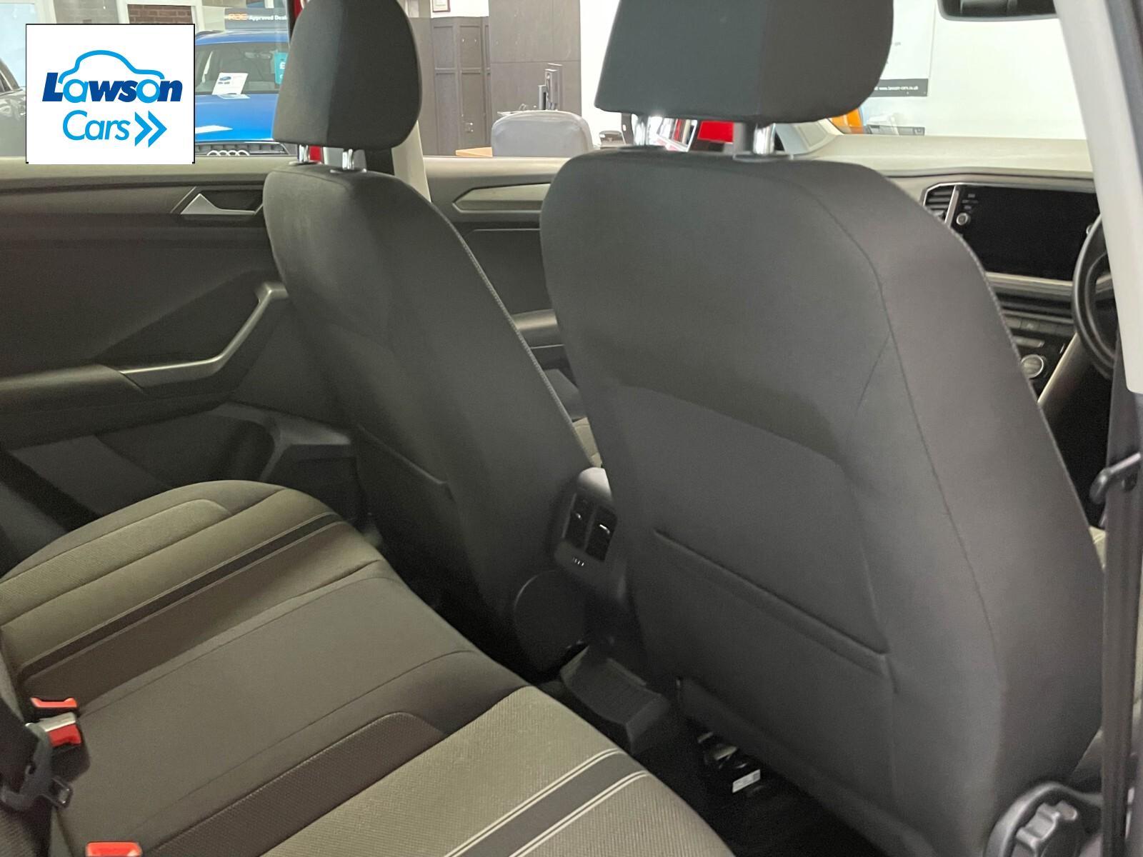 Volkswagen T-roc 1.0 TSI SE 5dr