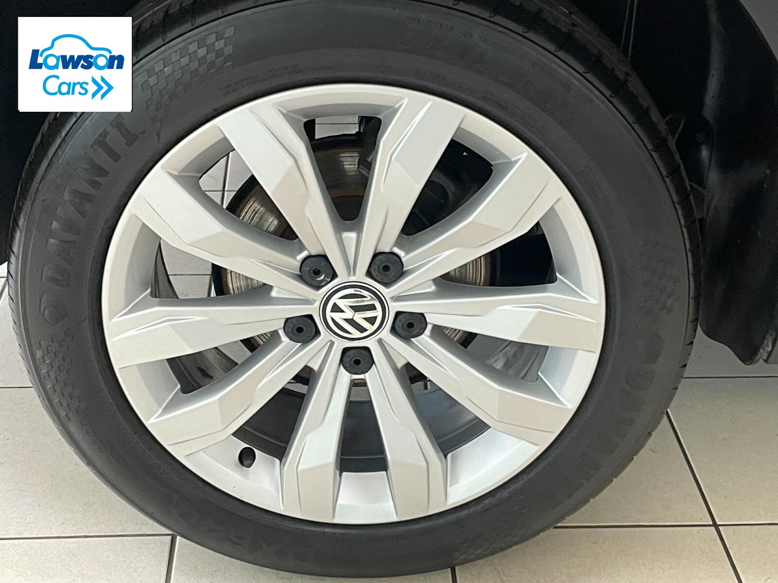 Volkswagen T-roc 1.0 TSI SE 5dr