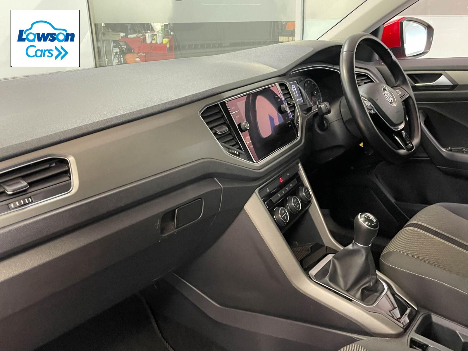 Volkswagen T-roc 1.0 TSI SE 5dr