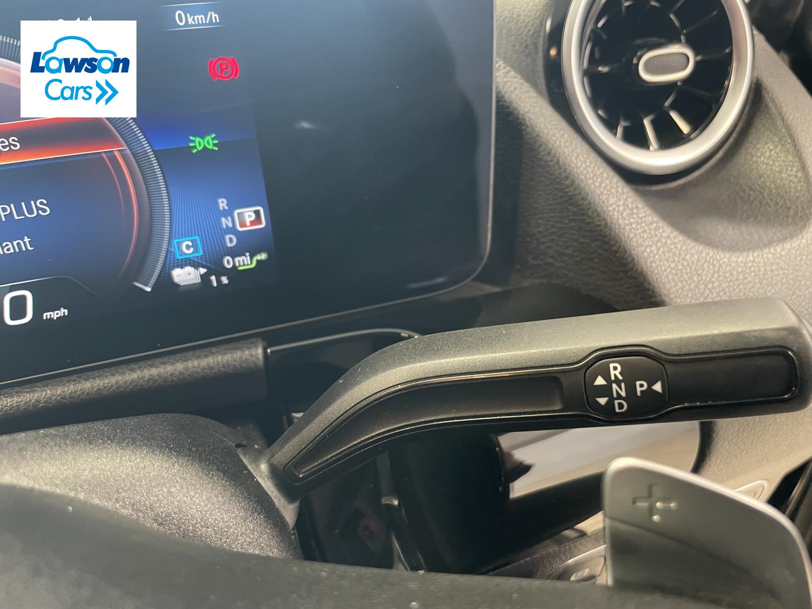 Mercedes-Benz GLA 1.3 GLA250e 15.6kWh Exclusive Edition SUV 5dr Petrol Plug-in Hybrid 8G-DCT Euro 6 (s/s) (218 ps)