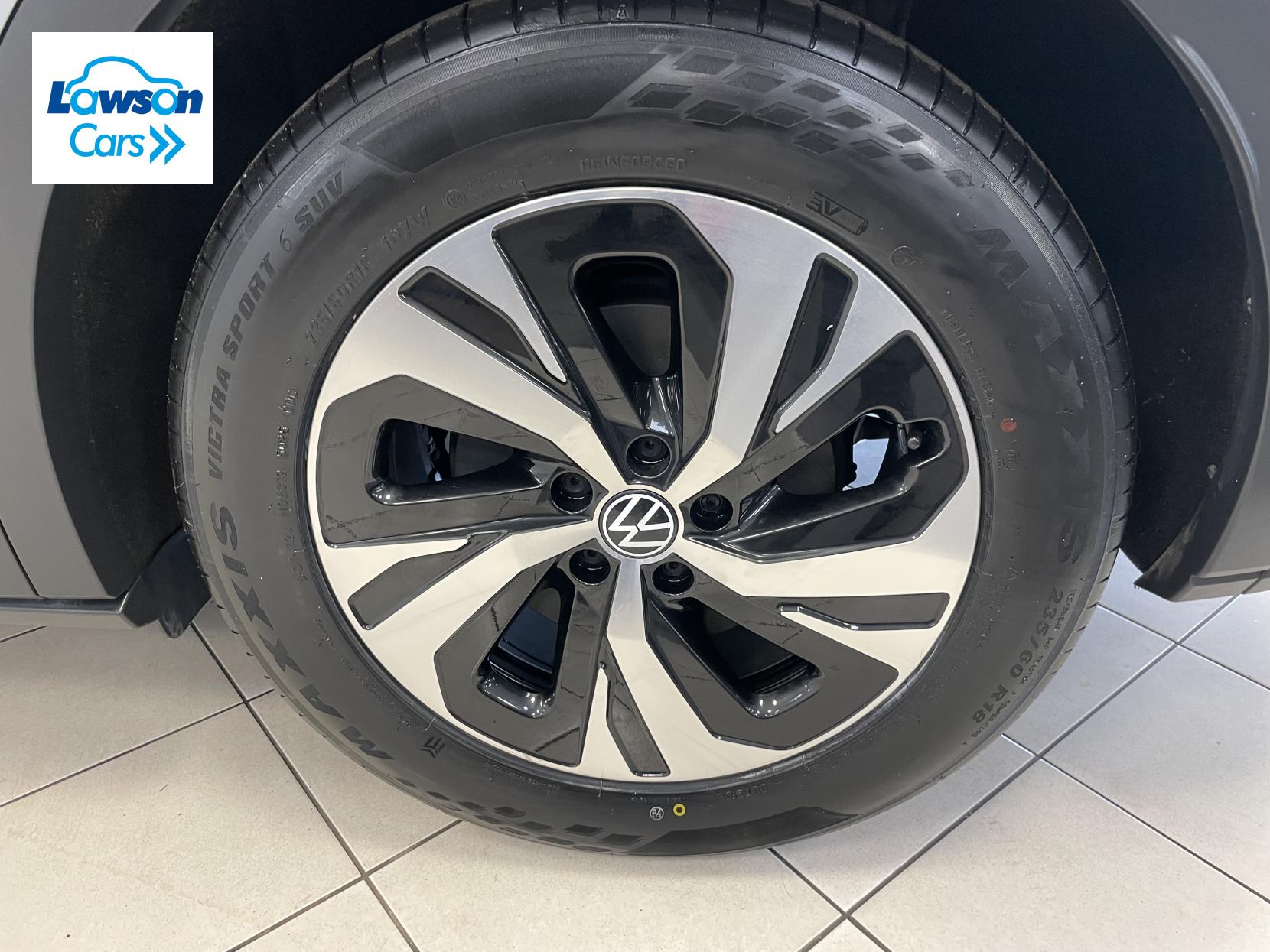 Volkswagen ID.4 Pure 52kWh Life SUV 5dr Electric Auto (148 ps)