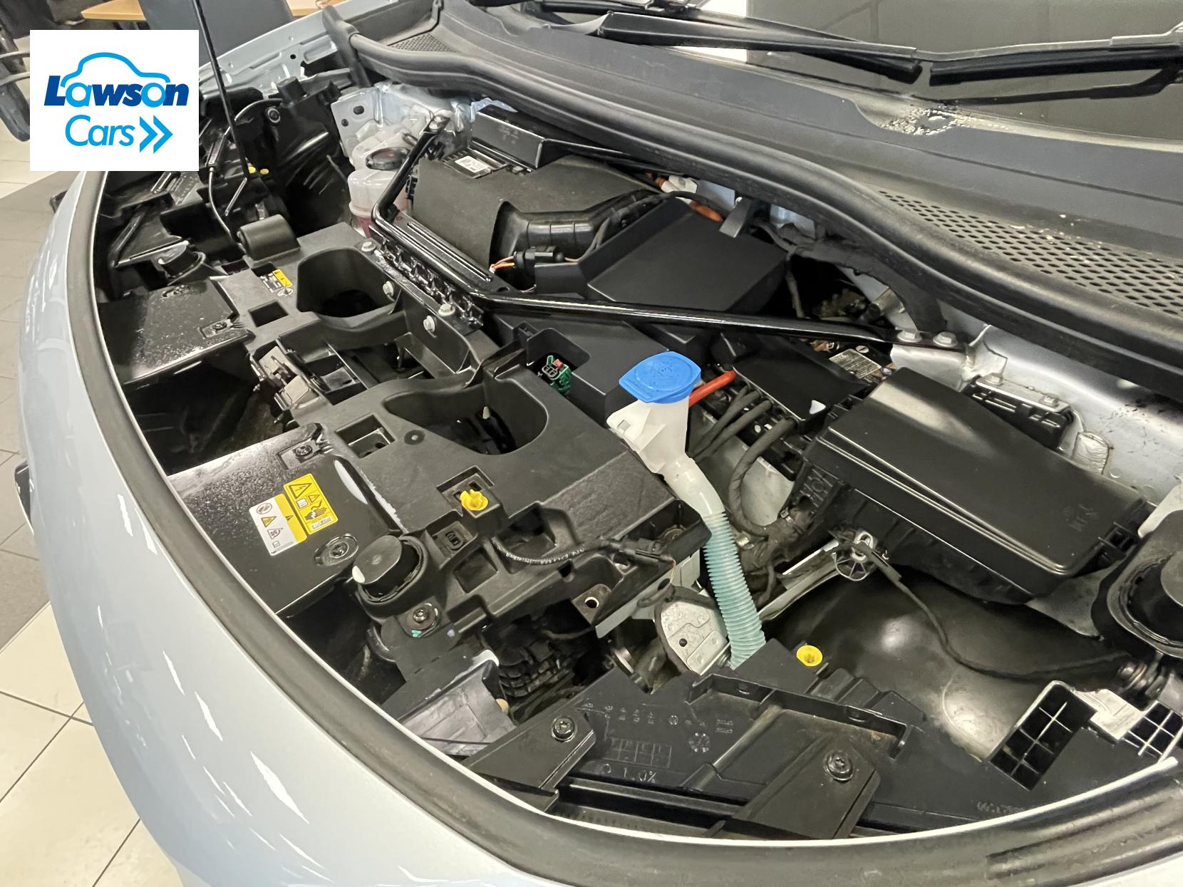 Volkswagen ID.4 Pure 52kWh Life SUV 5dr Electric Auto (148 ps)