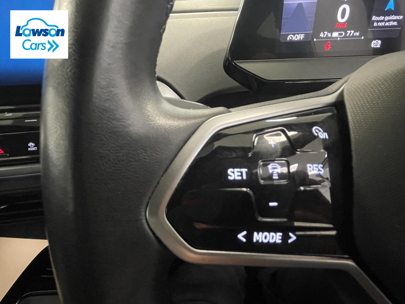 Volkswagen ID.4 Pure 52kWh Life SUV 5dr Electric Auto (148 ps)