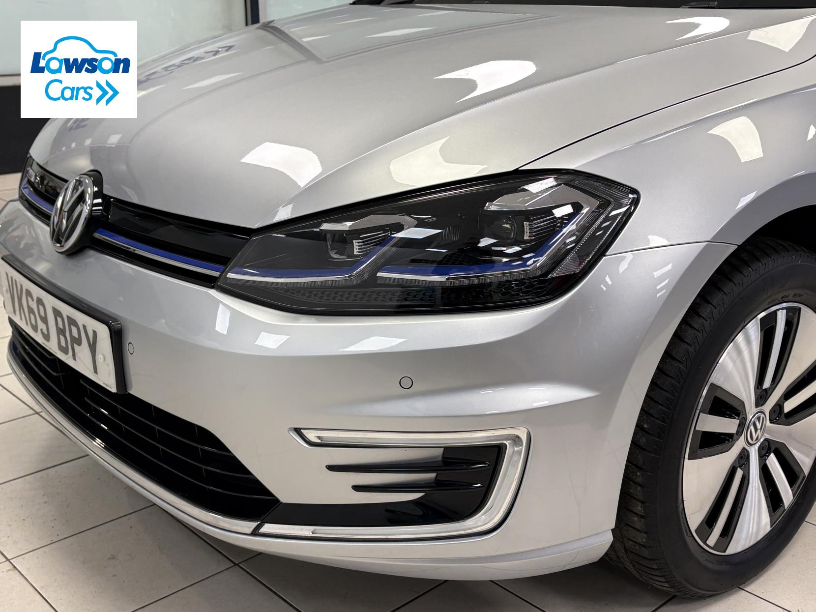 Volkswagen e-Golf 35.8kWh e-Golf Hatchback 5dr Electric Auto (136 ps)
