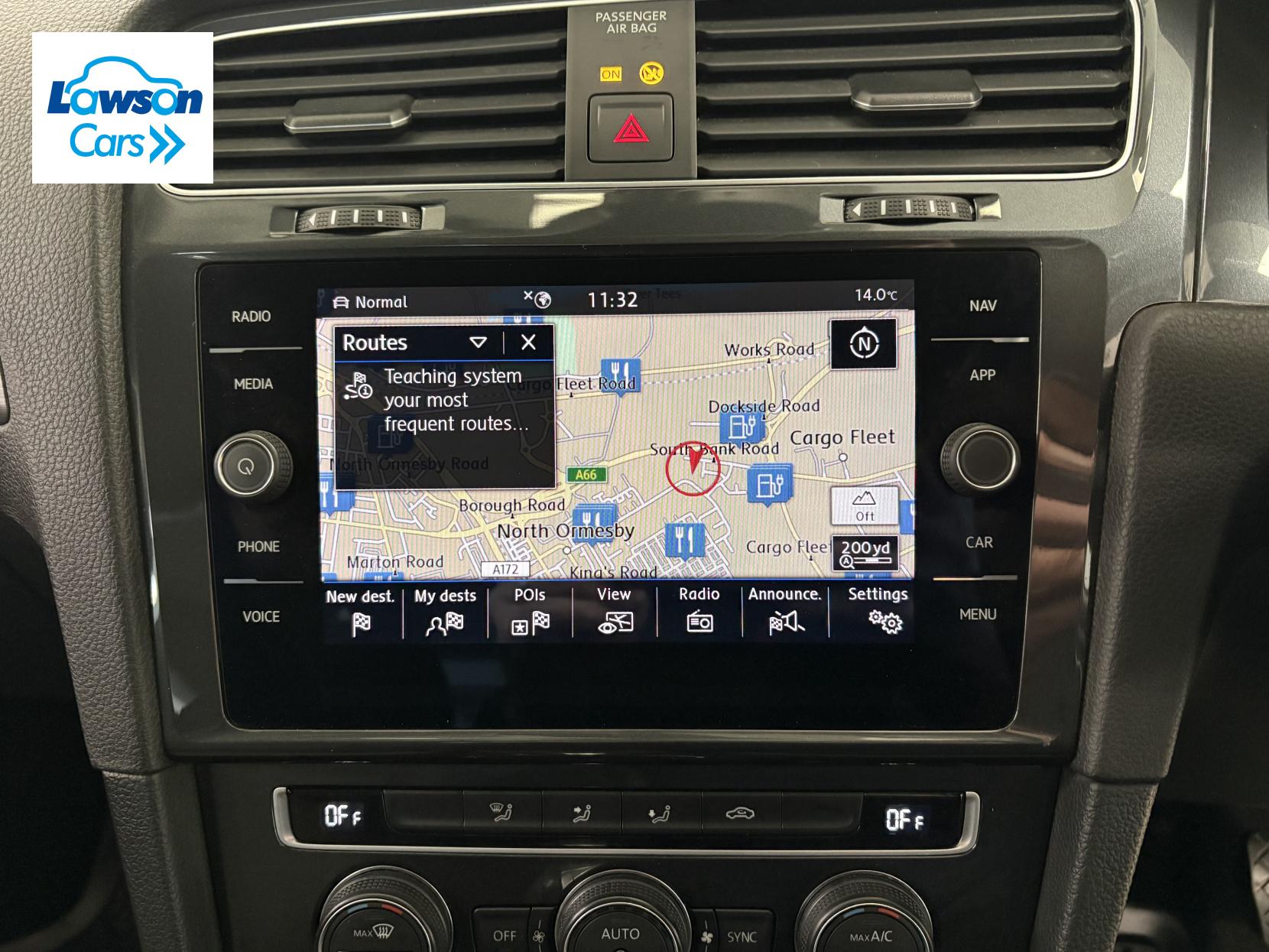 Volkswagen e-Golf 35.8kWh e-Golf Hatchback 5dr Electric Auto (136 ps)