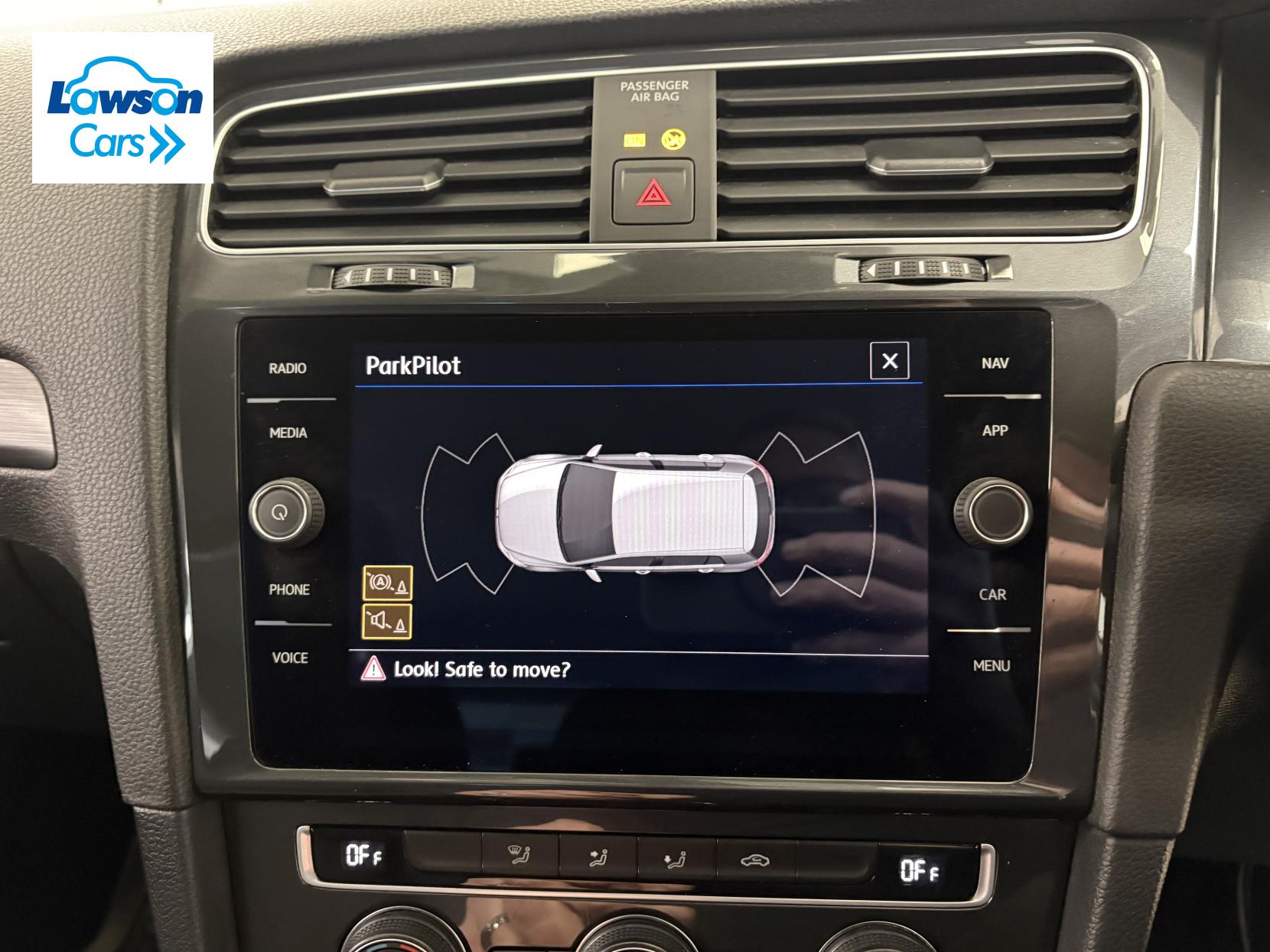 Volkswagen e-Golf 35.8kWh e-Golf Hatchback 5dr Electric Auto (136 ps)