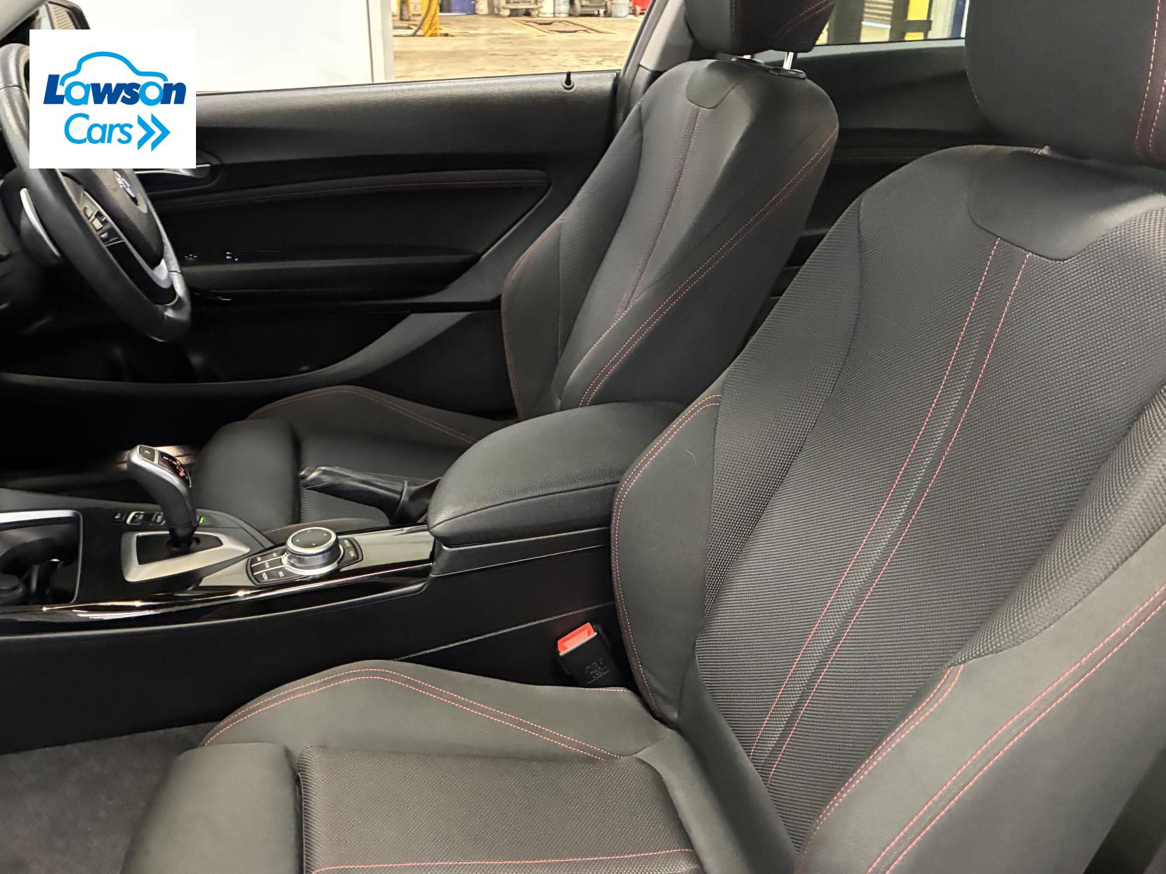 BMW 2 Series 2.0 220i Sport Coupe 2dr Petrol Auto Euro 6 (s/s) (184 ps)