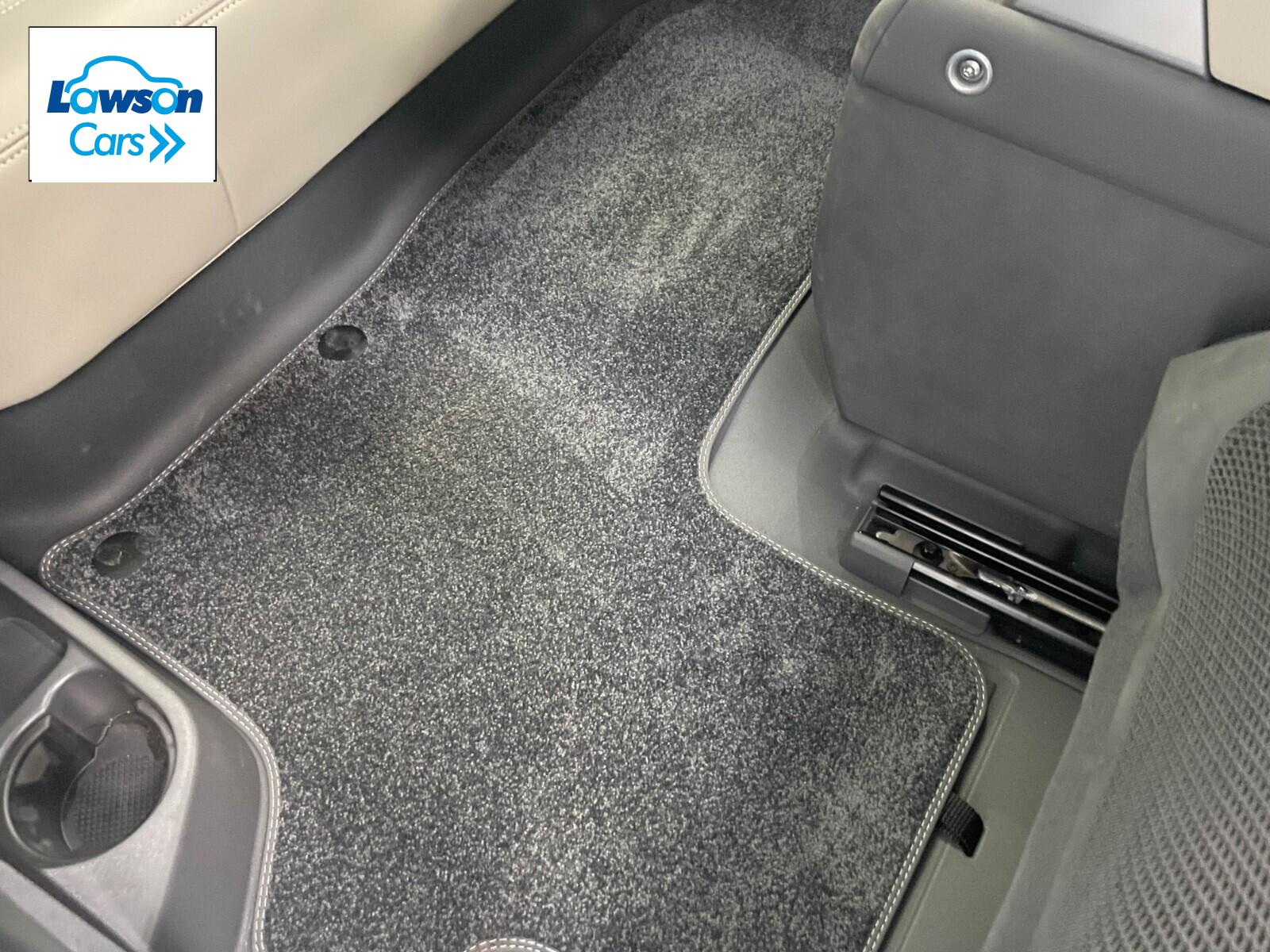 Land Rover Defender 90 3.0 P400 MHEV XS Edition SUV 3dr Petrol Auto 4WD Euro 6 (s/s) (400 ps)