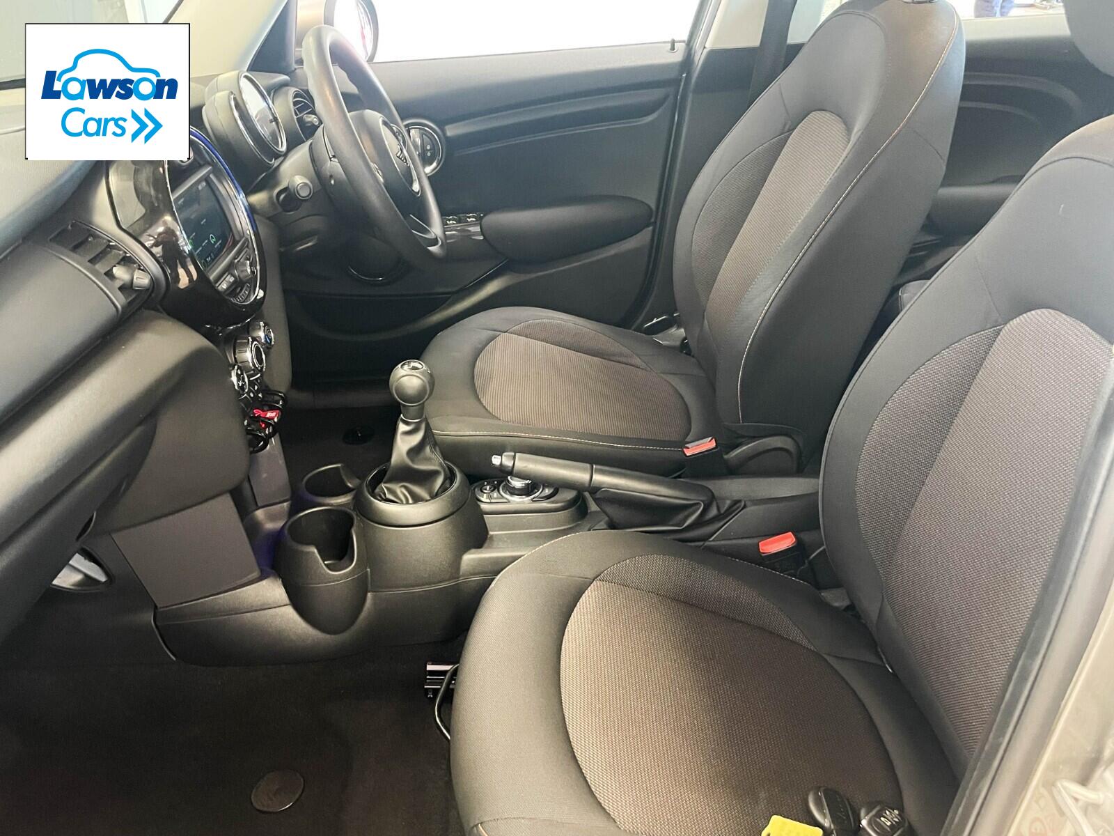 MINI HATCHBACK 1.5 One Classic II 5dr [Comfort/Nav Pack]