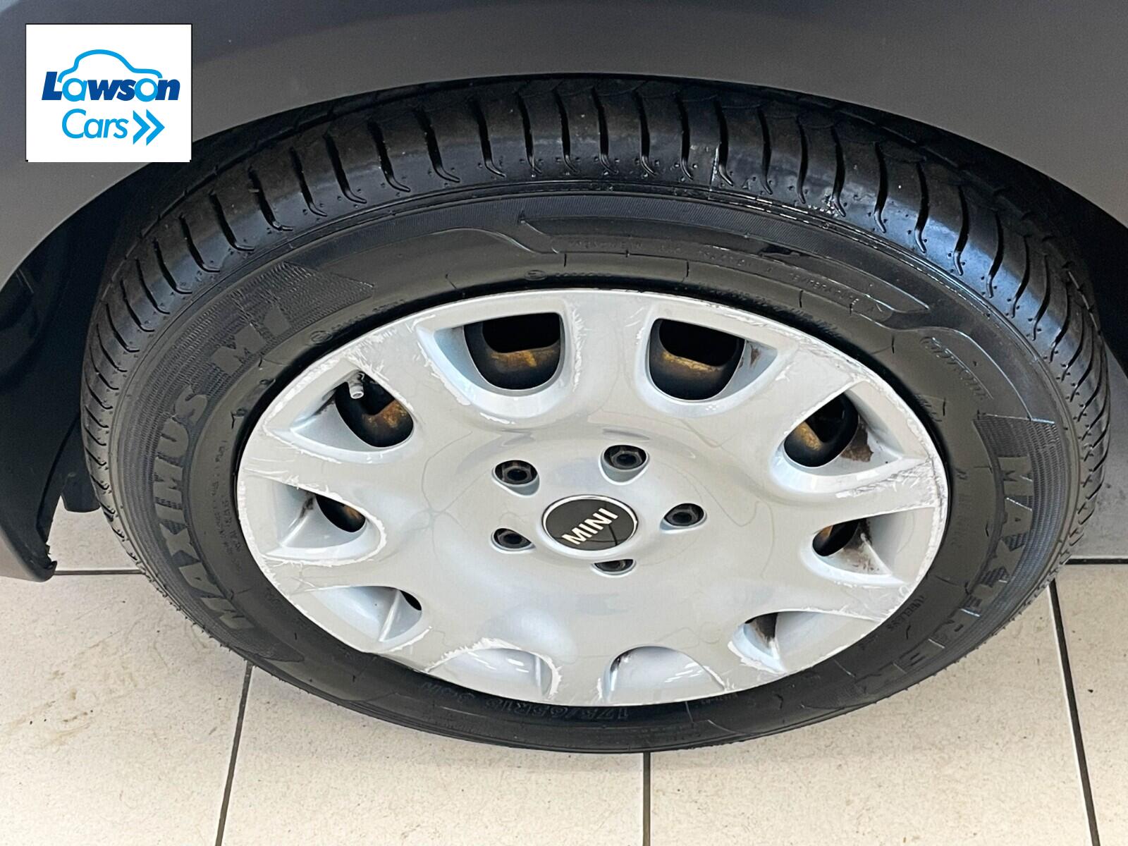 MINI HATCHBACK 1.5 One Classic II 5dr [Comfort/Nav Pack]