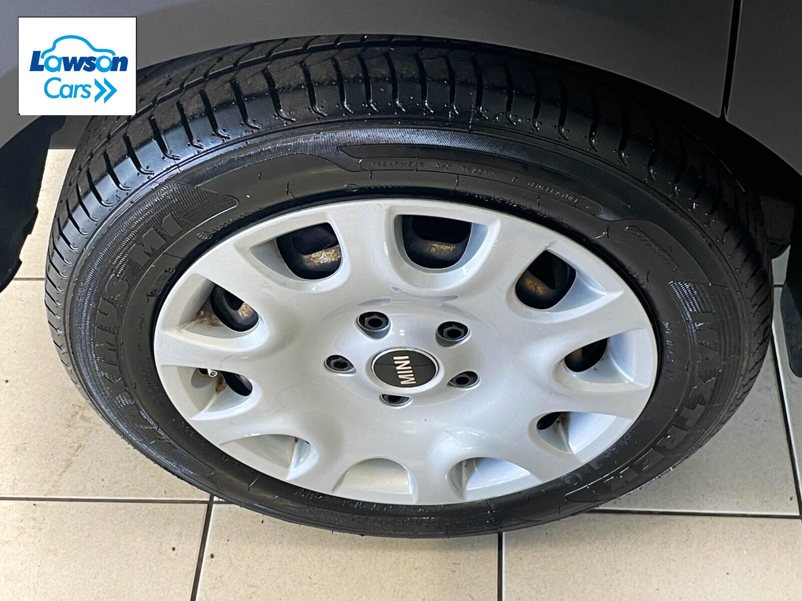 MINI HATCHBACK 1.5 One Classic II 5dr [Comfort/Nav Pack]