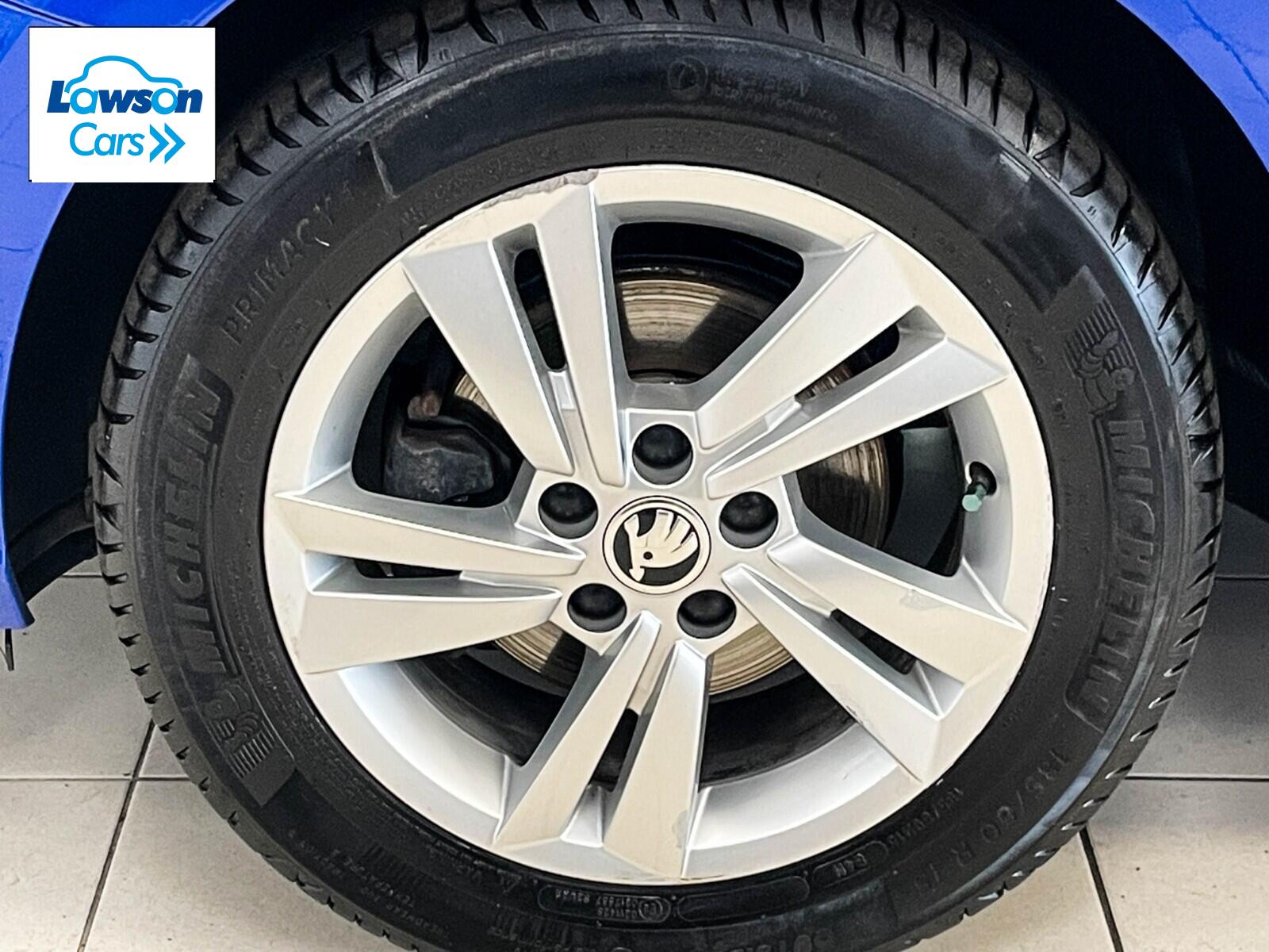 Skoda Fabia 1.0 MPI SE 5dr