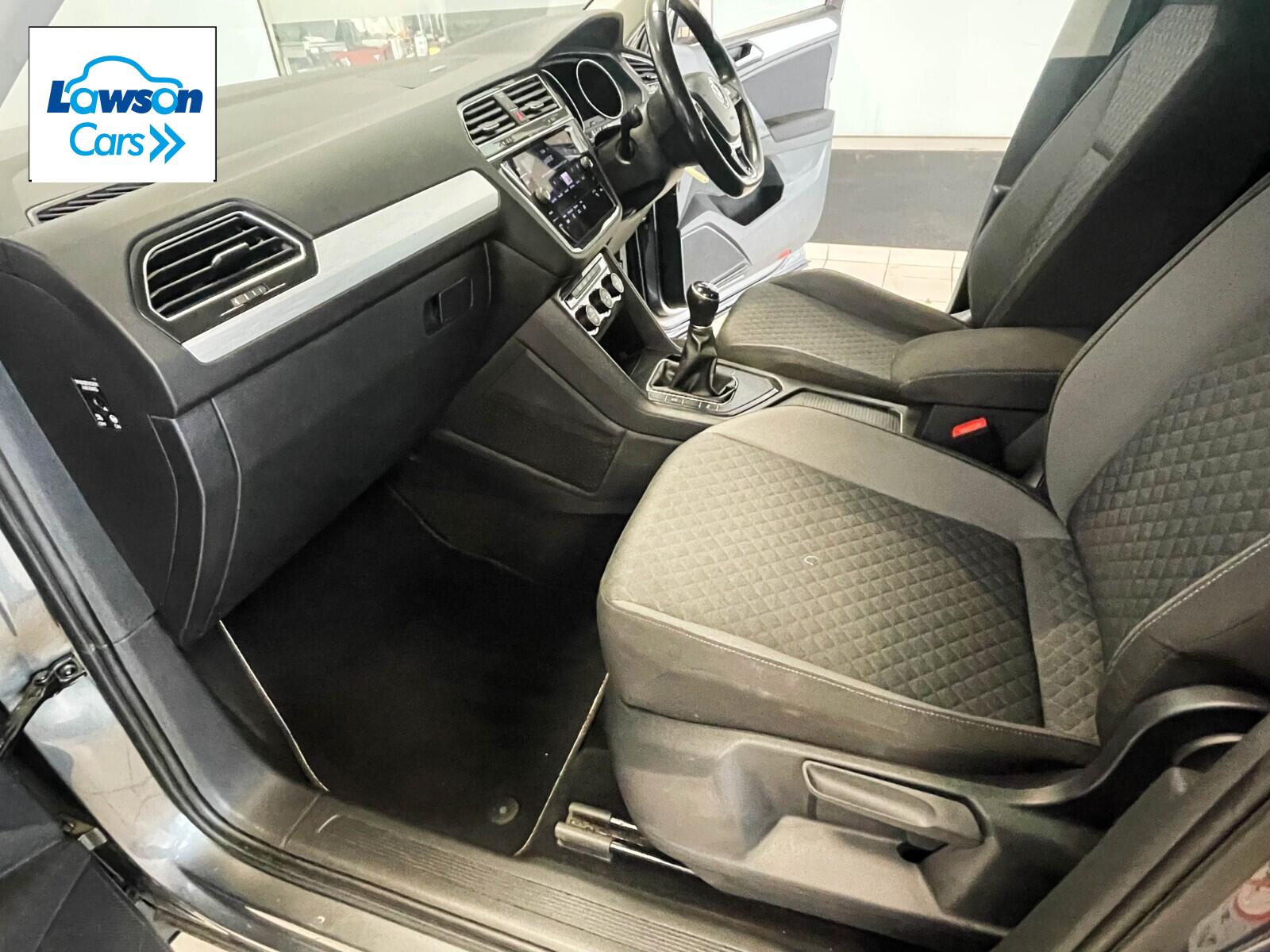 Volkswagen Tiguan 1.4 TSi 125 SE Nav 5dr