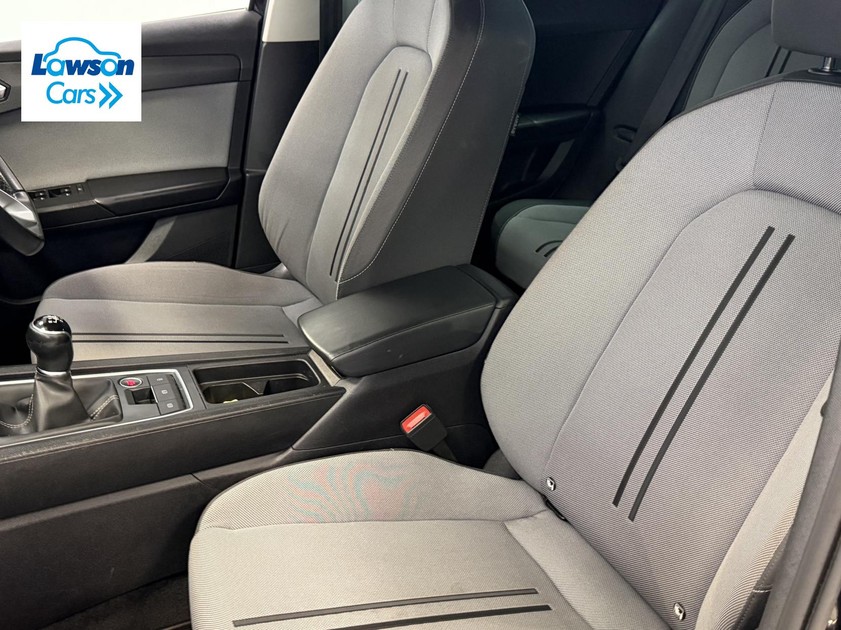 SEAT Leon 1.0 TSI EVO SE Dynamic Hatchback 5dr Petrol Manual Euro 6 (s/s) (110 ps)