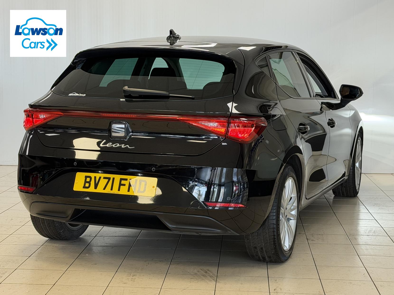 SEAT Leon 1.0 TSI EVO SE Dynamic Hatchback 5dr Petrol Manual Euro 6 (s/s) (110 ps)