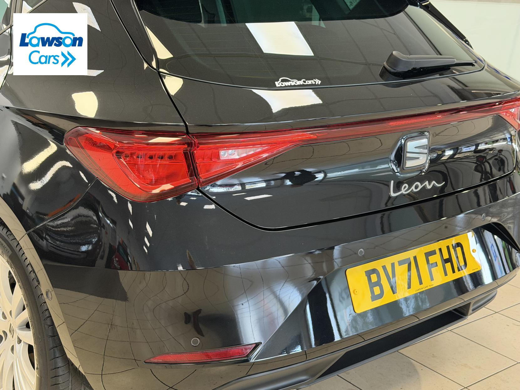 SEAT Leon 1.0 TSI EVO SE Dynamic Hatchback 5dr Petrol Manual Euro 6 (s/s) (110 ps)