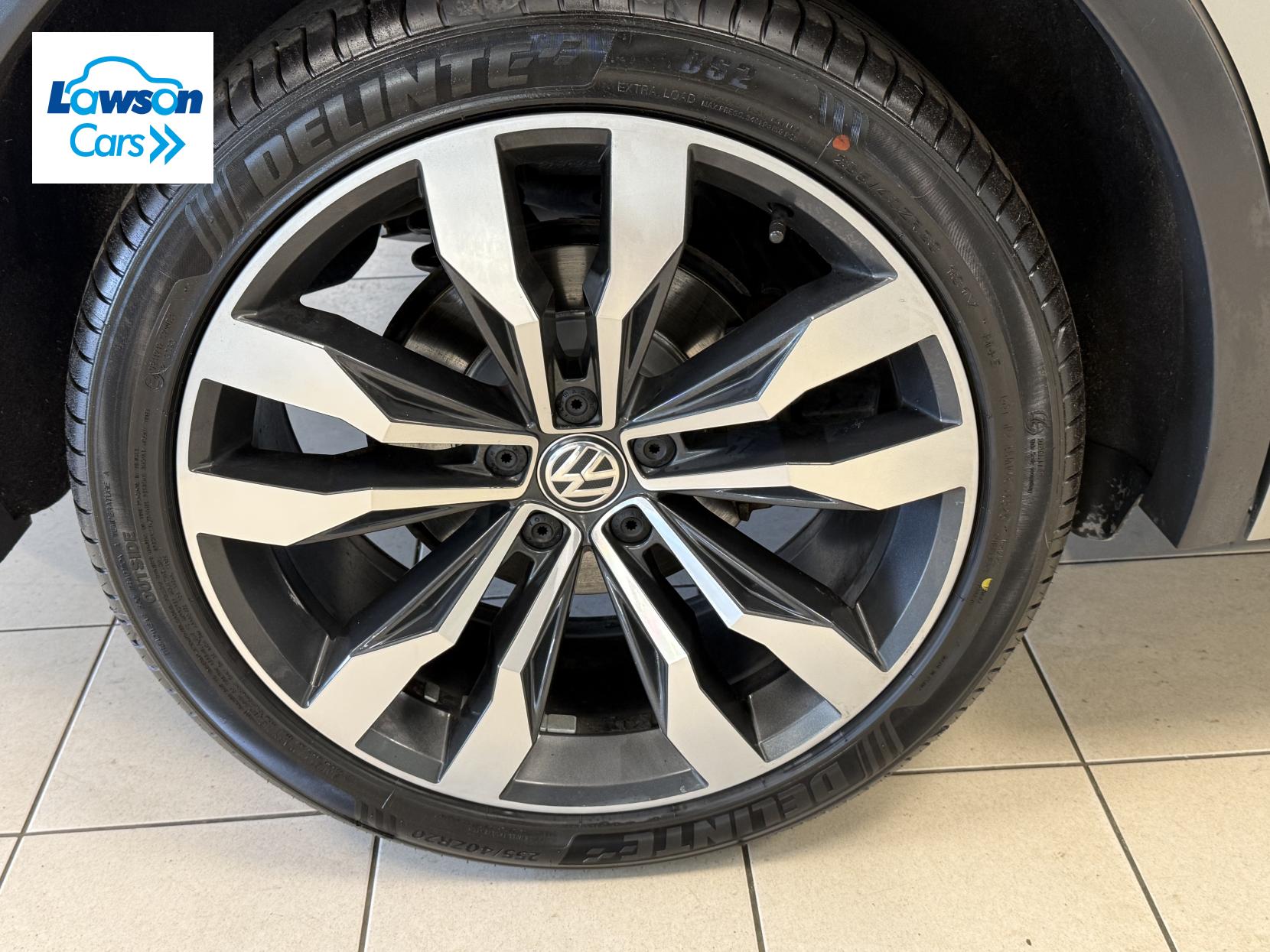 Volkswagen Tiguan 2.0 TDI R-Line Tech SUV 5dr Diesel Manual Euro 6 (s/s) (150 ps)