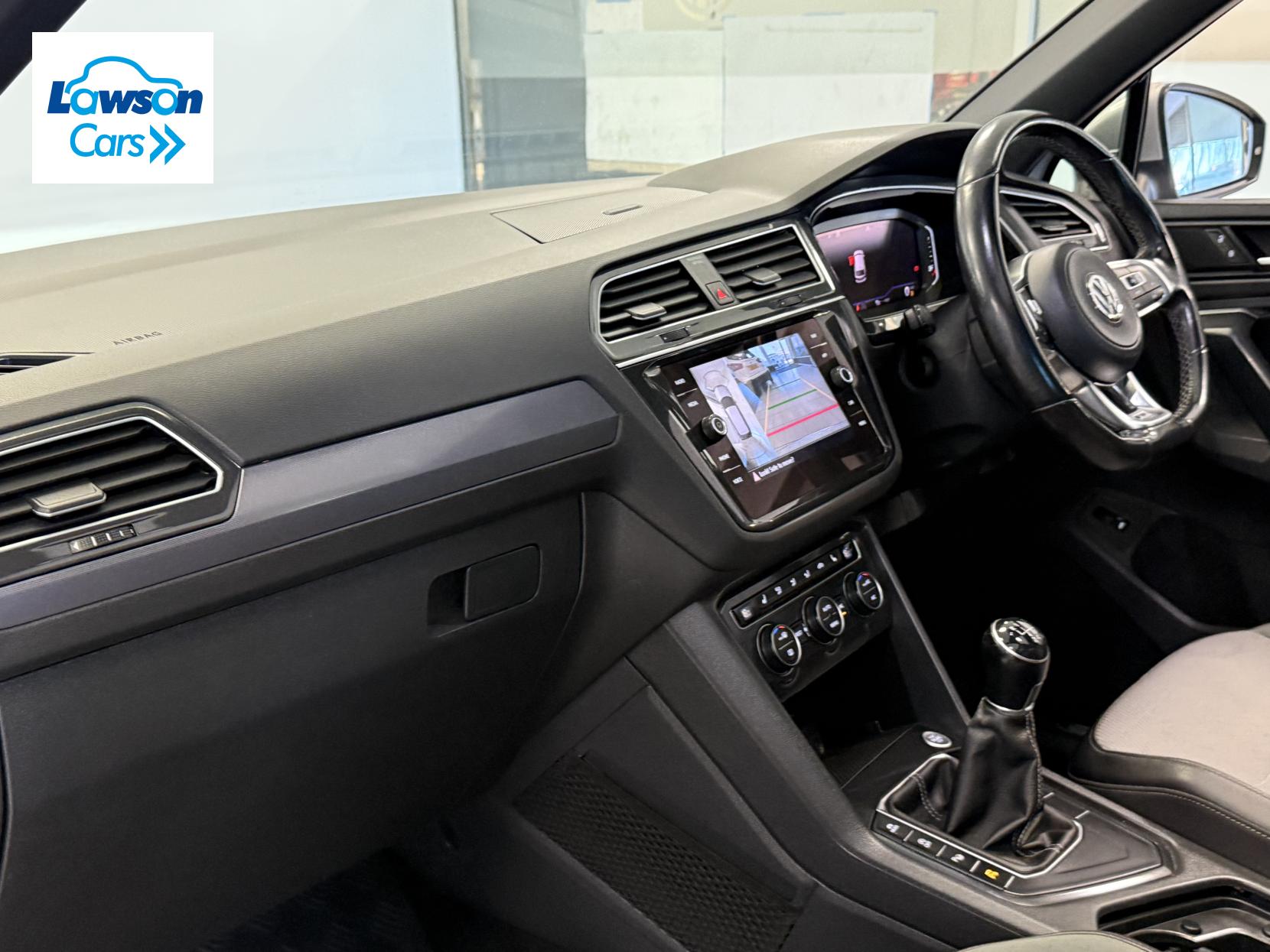 Volkswagen Tiguan 2.0 TDI R-Line Tech SUV 5dr Diesel Manual Euro 6 (s/s) (150 ps)