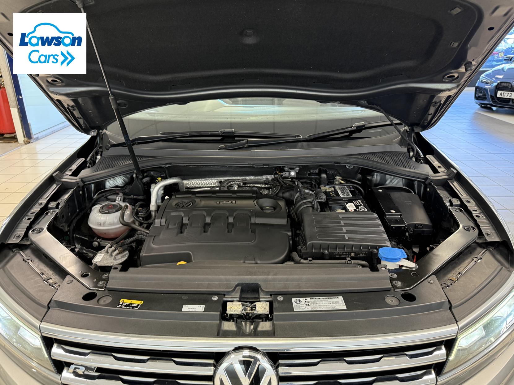 Volkswagen Tiguan 2.0 TDI R-Line Tech SUV 5dr Diesel Manual Euro 6 (s/s) (150 ps)