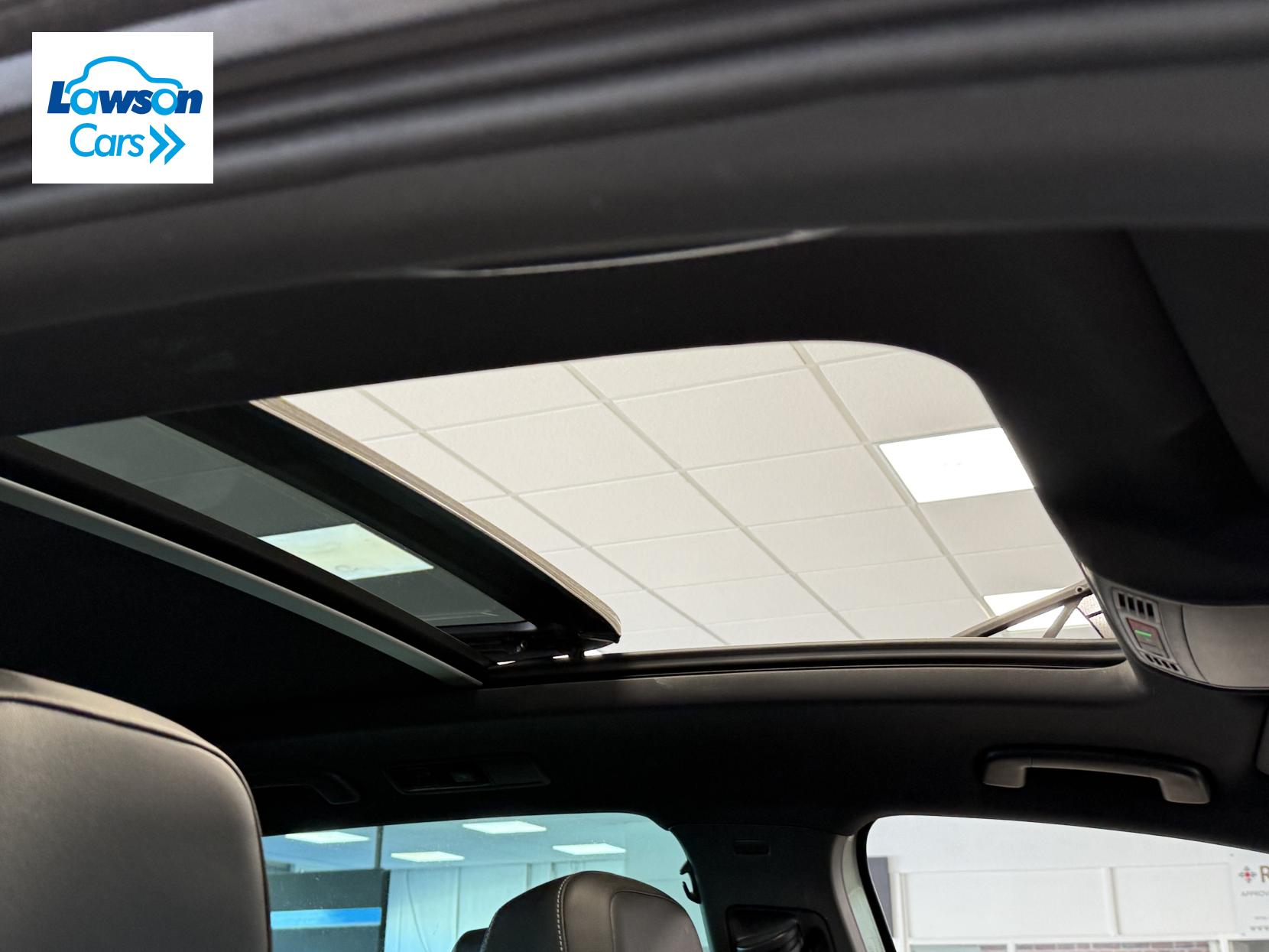 Volkswagen Tiguan 2.0 TDI R-Line Tech SUV 5dr Diesel Manual Euro 6 (s/s) (150 ps)