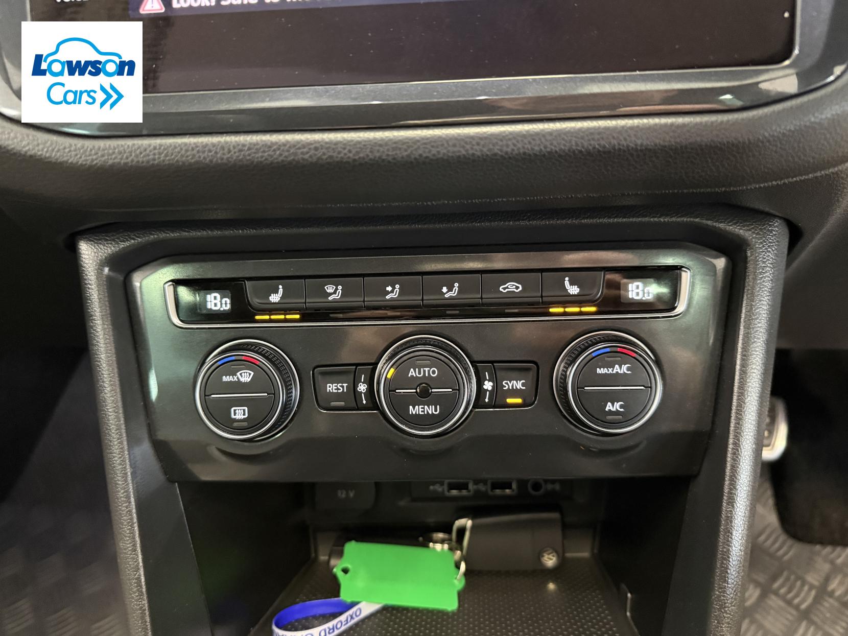 Volkswagen Tiguan 2.0 TDI R-Line Tech SUV 5dr Diesel Manual Euro 6 (s/s) (150 ps)