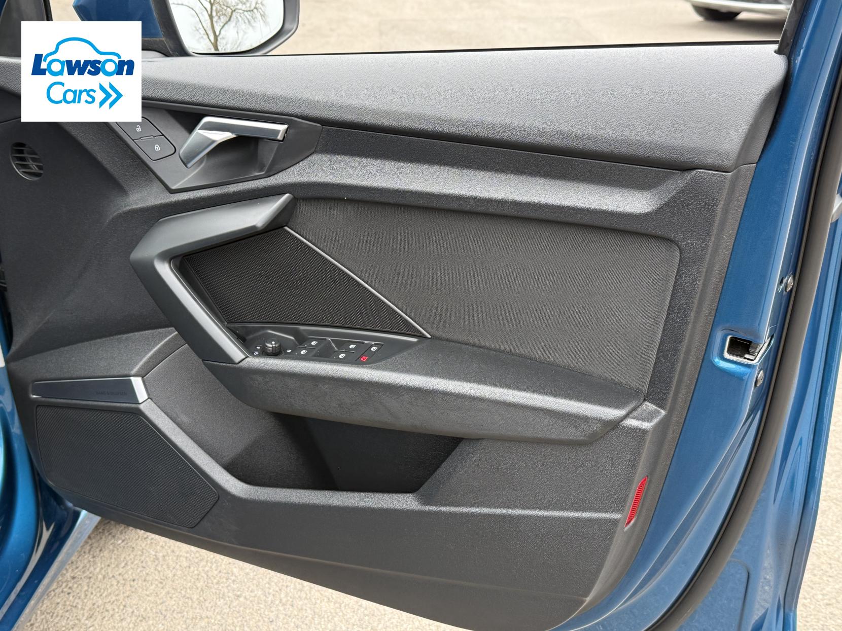 Audi A3 1.0 TFSI 30 Technik Sportback 5dr Petrol S Tronic Euro 6 (s/s) (110 ps)