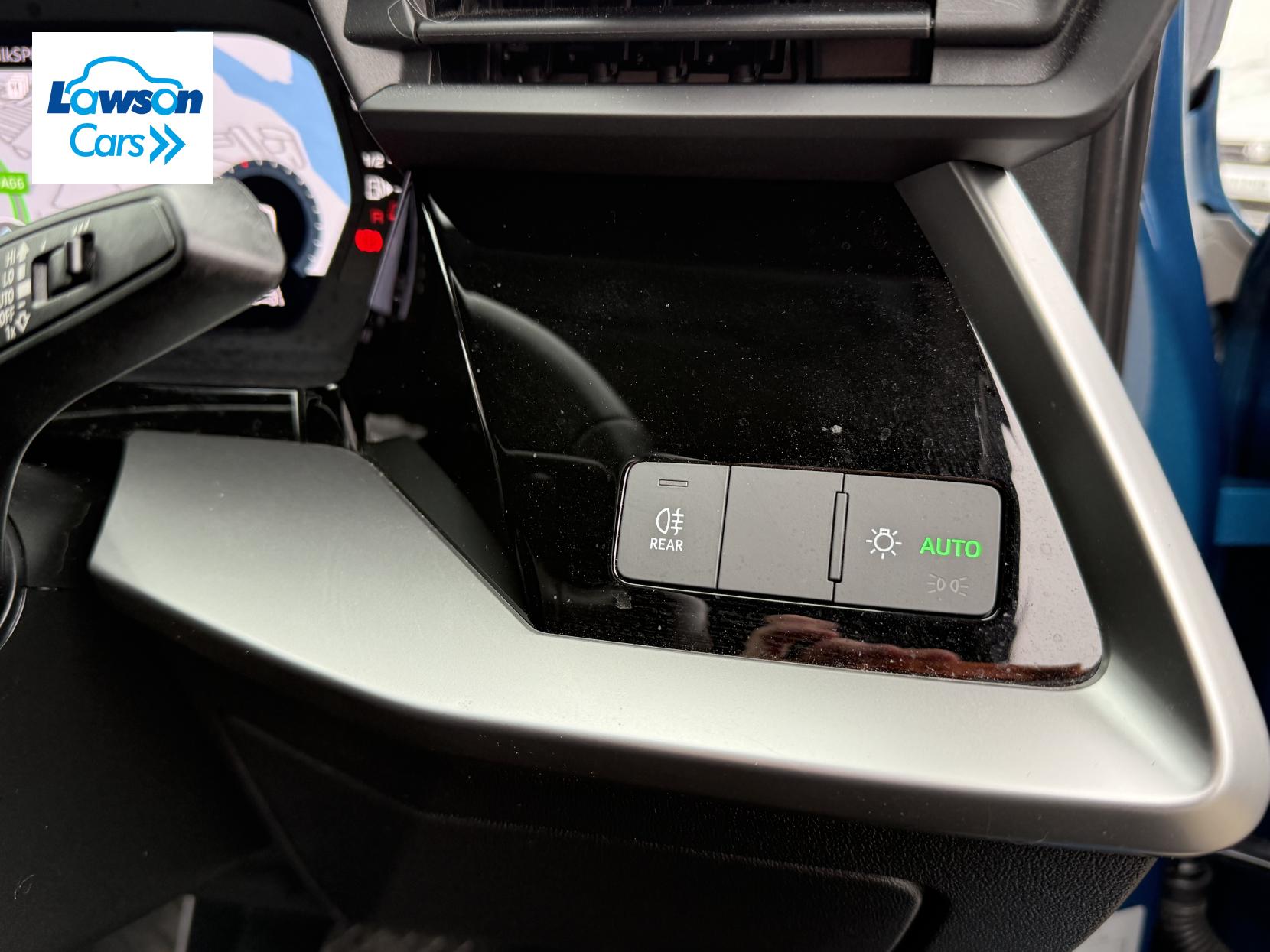 Audi A3 1.0 TFSI 30 Technik Sportback 5dr Petrol S Tronic Euro 6 (s/s) (110 ps)