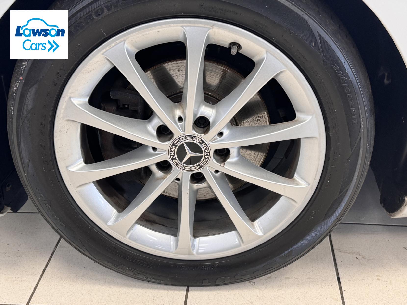 Mercedes-Benz A Class 1.5 A180d Sport (Executive) Hatchback 5dr Diesel 7G-DCT Euro 6 (s/s) (116 ps)