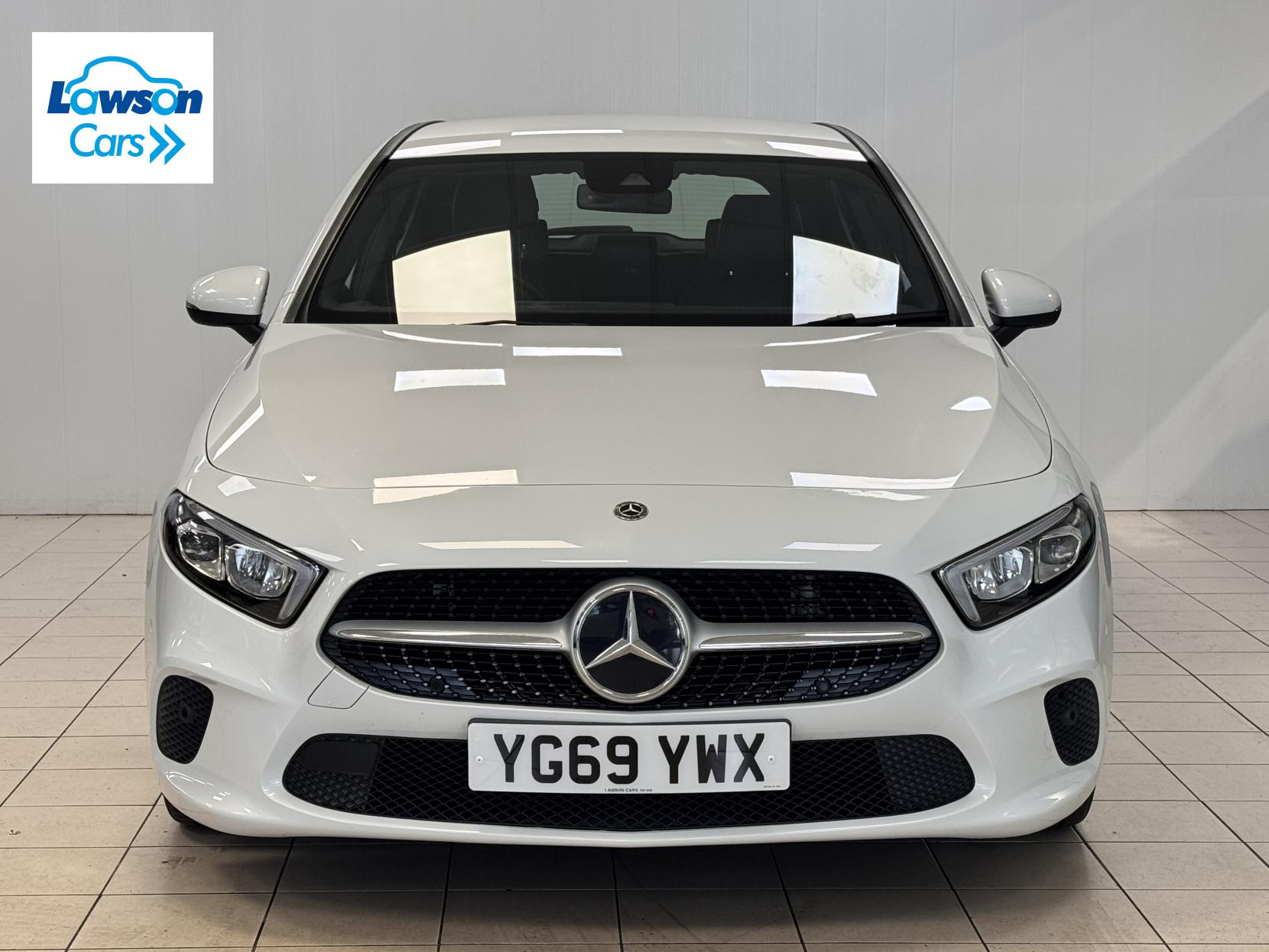 Mercedes-Benz A Class 1.5 A180d Sport (Executive) Hatchback 5dr Diesel 7G-DCT Euro 6 (s/s) (116 ps)