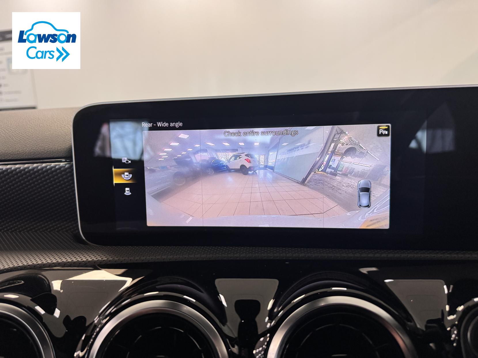 Mercedes-Benz A Class 1.5 A180d Sport (Executive) Hatchback 5dr Diesel 7G-DCT Euro 6 (s/s) (116 ps)