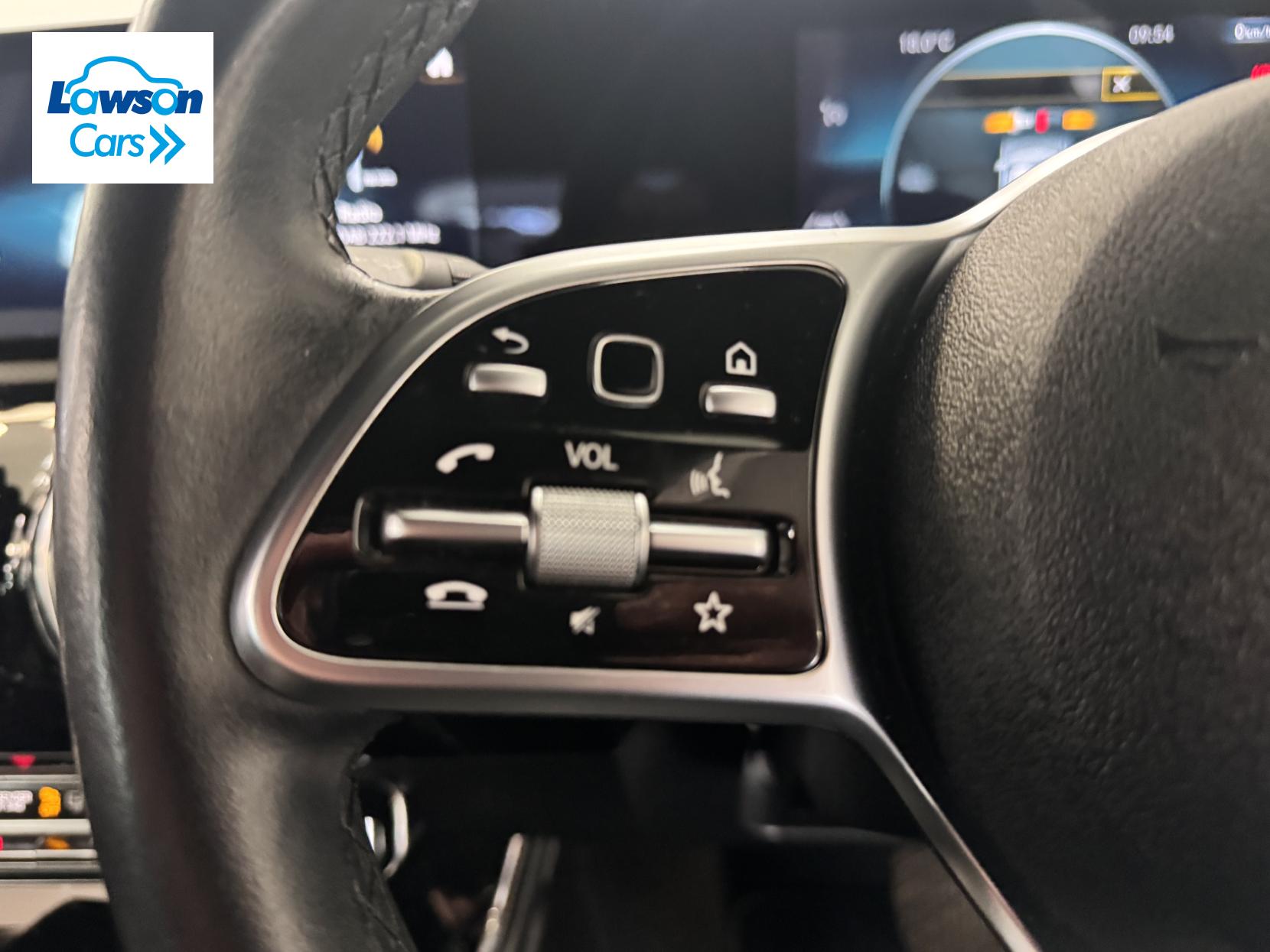 Mercedes-Benz A Class 1.5 A180d Sport (Executive) Hatchback 5dr Diesel 7G-DCT Euro 6 (s/s) (116 ps)