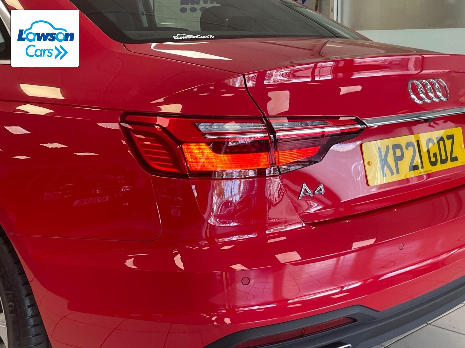 Audi A4 30 TDI Technik 4dr S Tronic