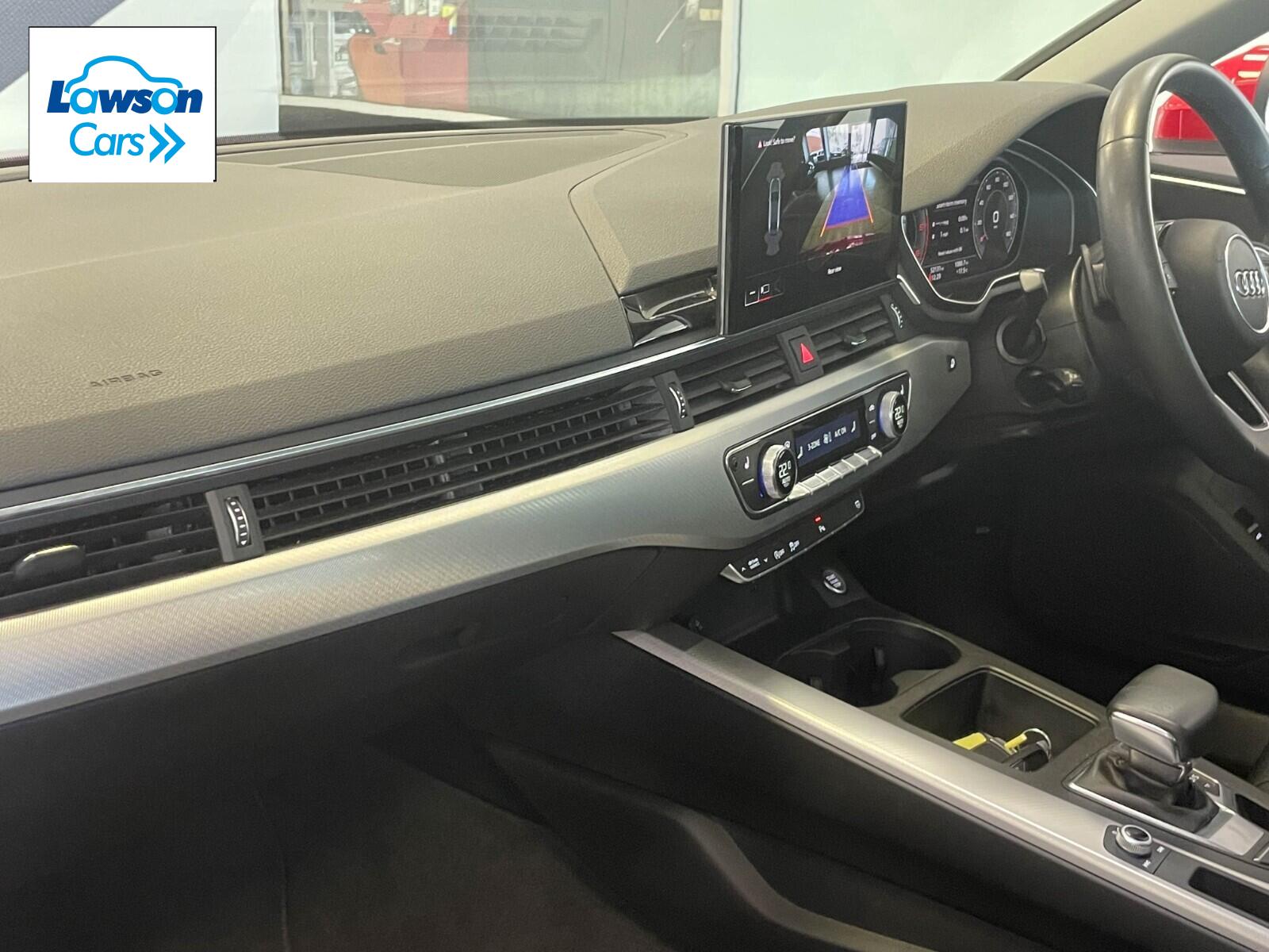 Audi A4 30 TDI Technik 4dr S Tronic