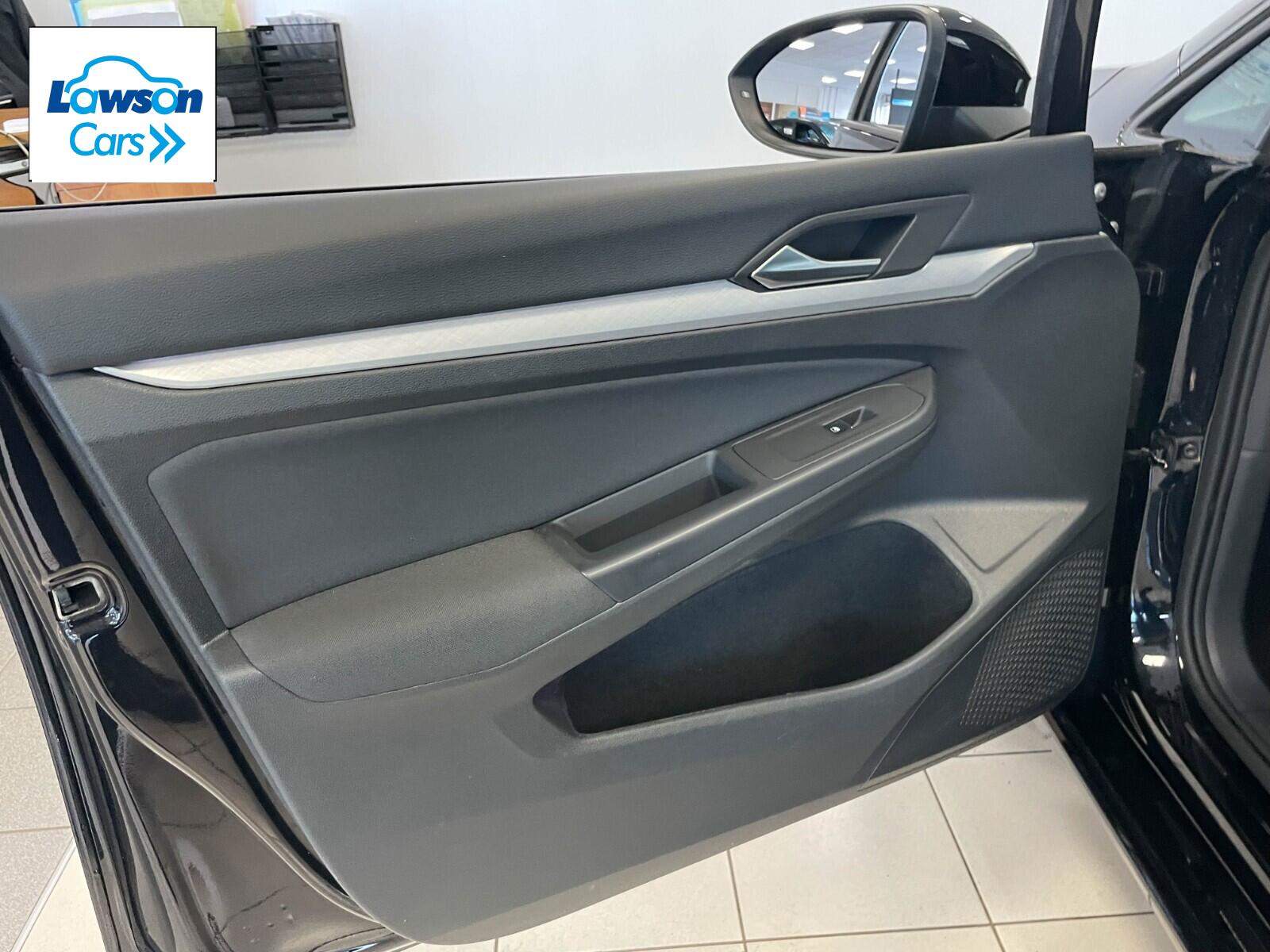 Volkswagen Golf 1.5 TSI 150 Life 5dr