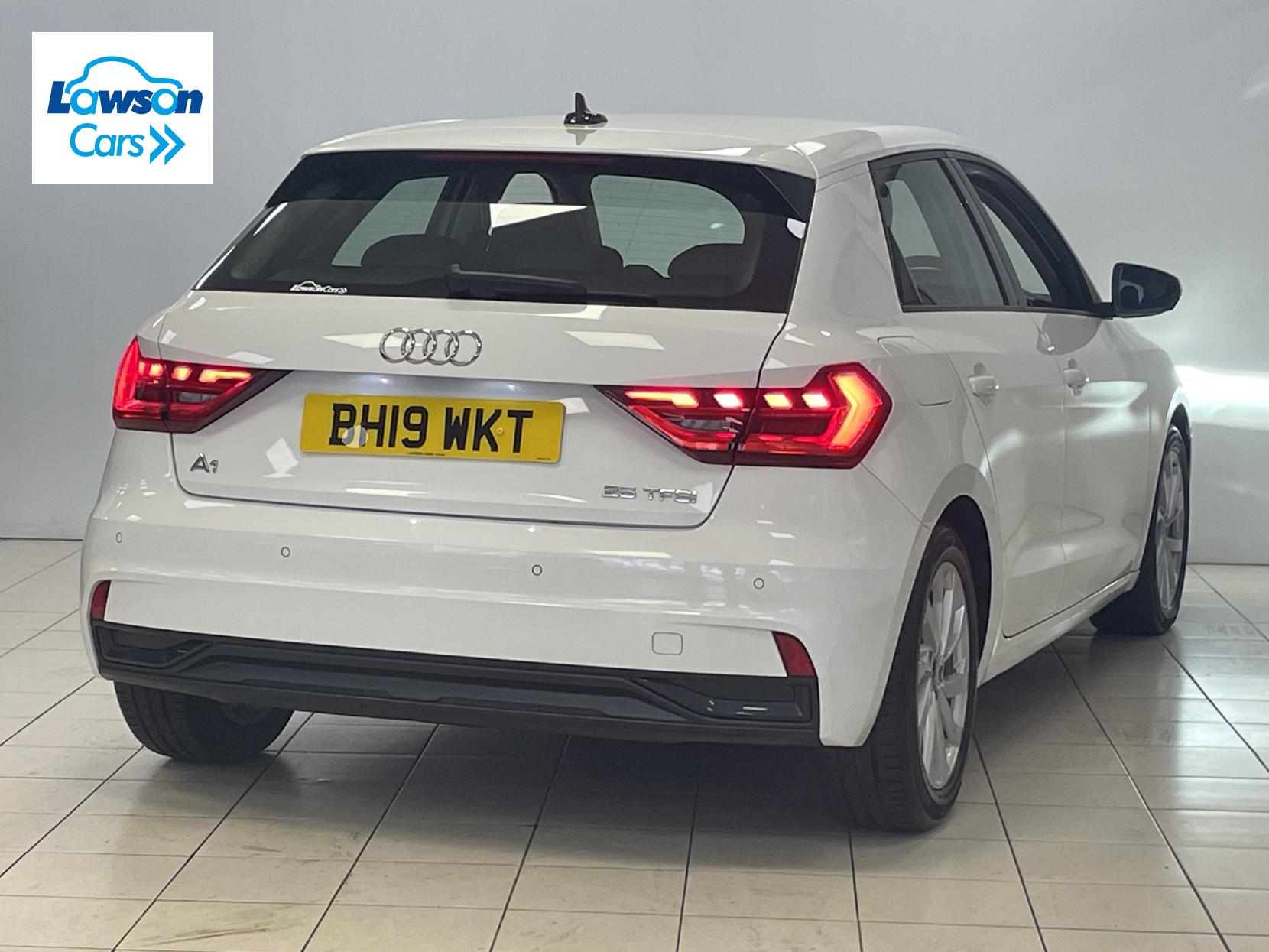 Audi A1 1.0 TFSI 25 Sport Sportback 5dr Petrol Manual Euro 6 (s/s) (95 ps)