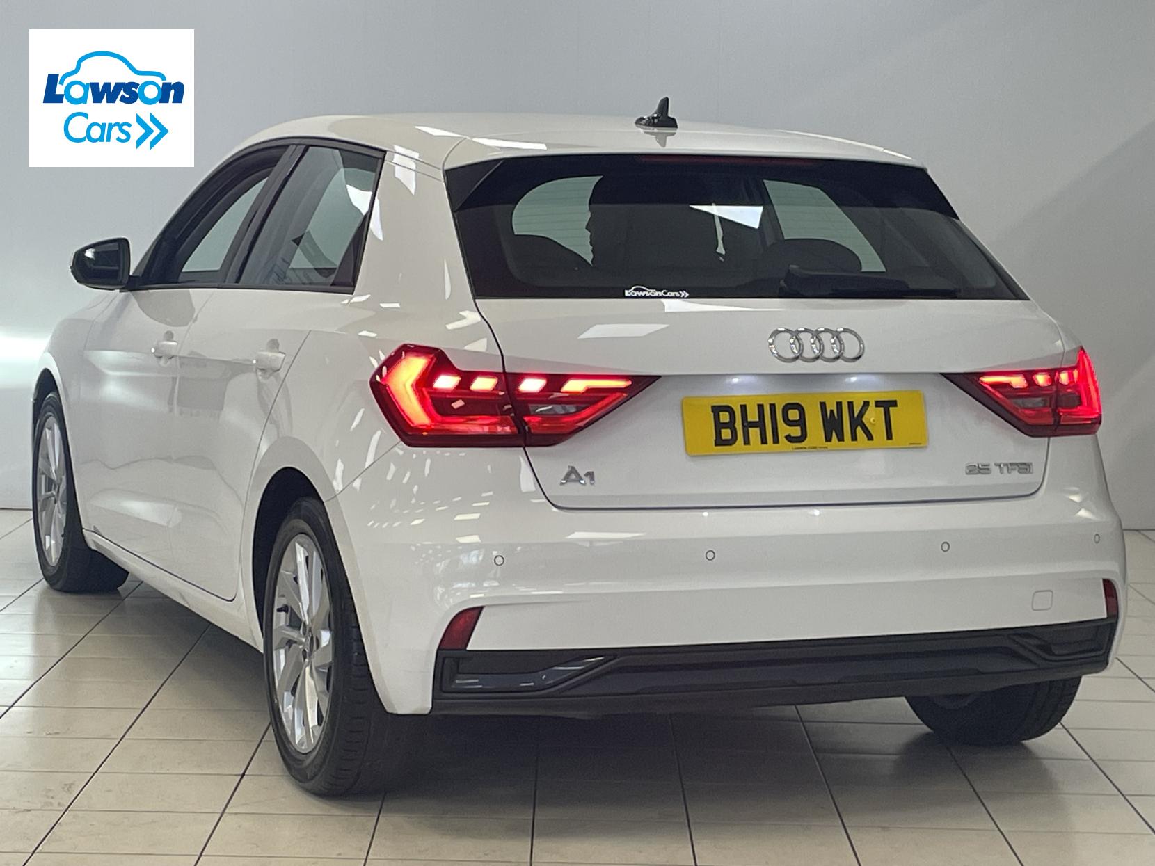 Audi A1 1.0 TFSI 25 Sport Sportback 5dr Petrol Manual Euro 6 (s/s) (95 ps)