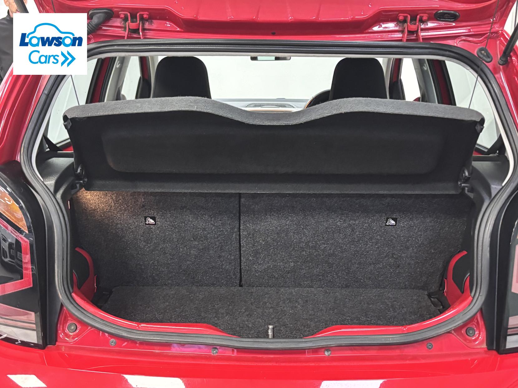 Volkswagen up! 1.0 High up! Hatchback 5dr Petrol Manual Euro 6 (s/s) (75 ps)