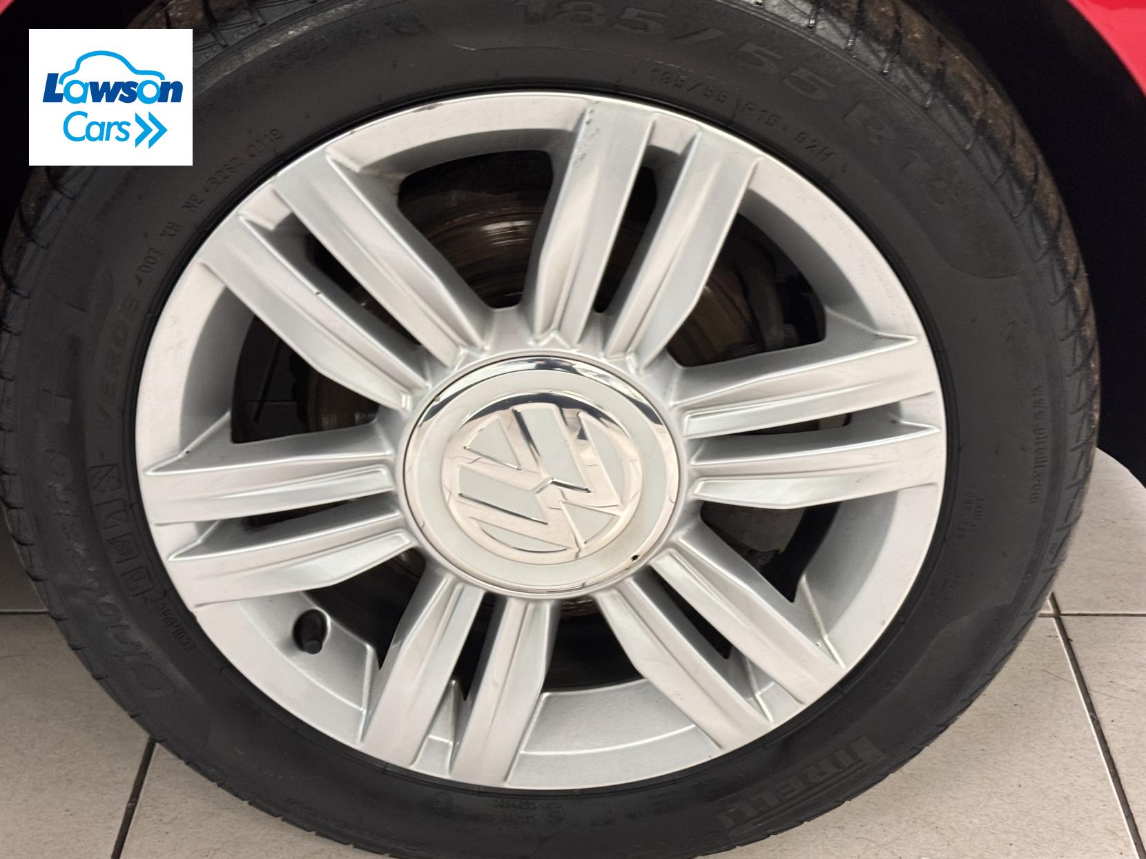 Volkswagen up! 1.0 High up! Hatchback 5dr Petrol Manual Euro 6 (s/s) (75 ps)