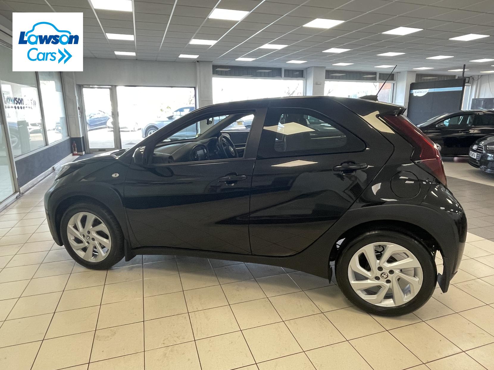 Toyota Aygo X 1.0 VVT-i Pure Hatchback 5dr Petrol Manual Euro 6 (s/s) (72 ps)